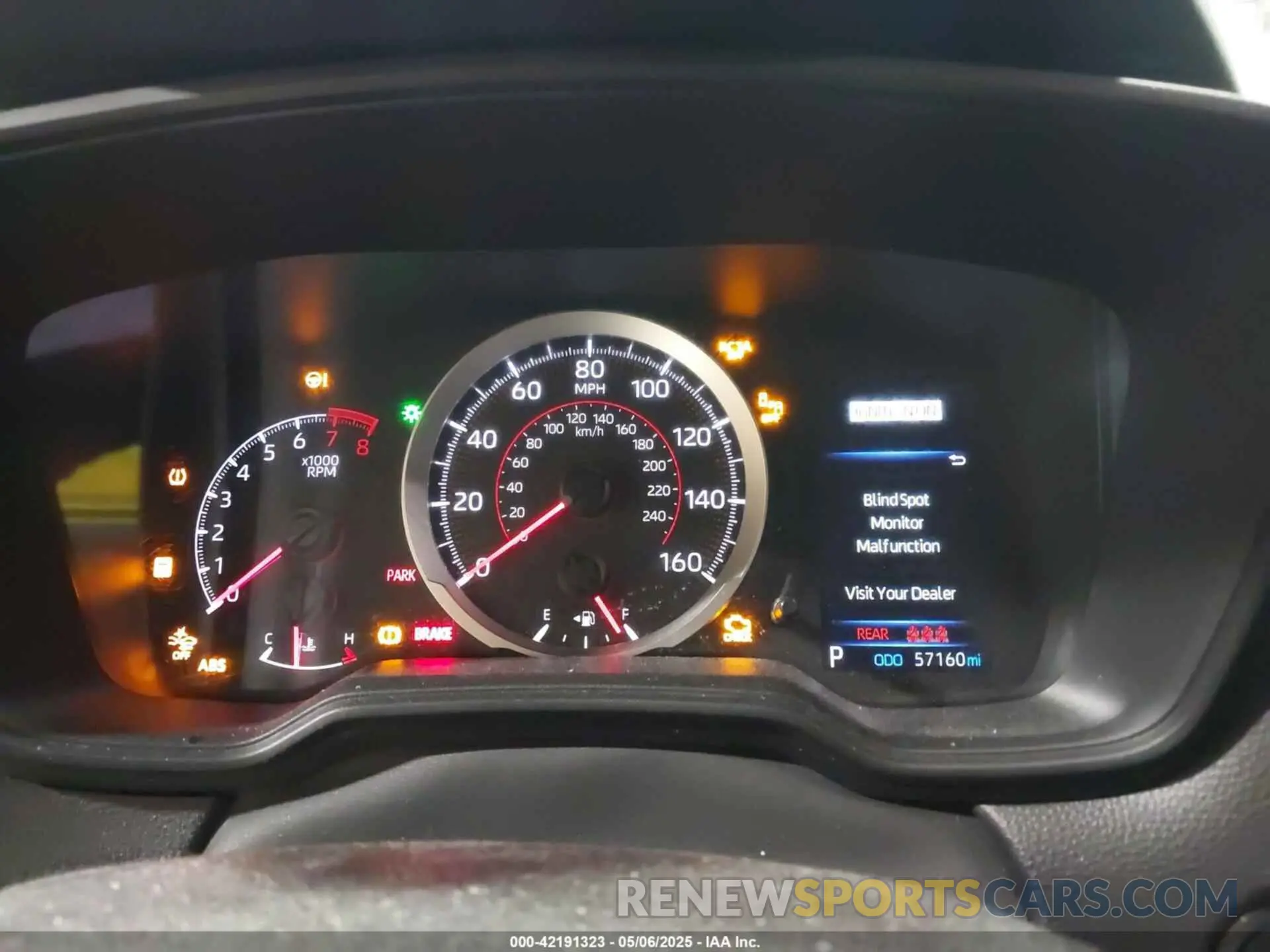 7 fotografías del automóvil dañado 7MUCAABG2NV038656 TOYOTA COROLLA CROSS 2022