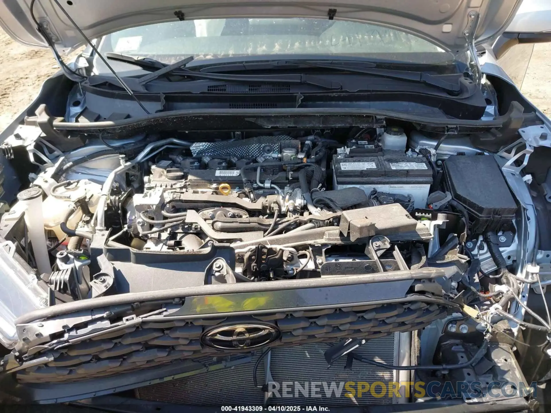 10 fotografías del automóvil dañado 7MUCAABG5NV021933 TOYOTA COROLLA CROSS 2022