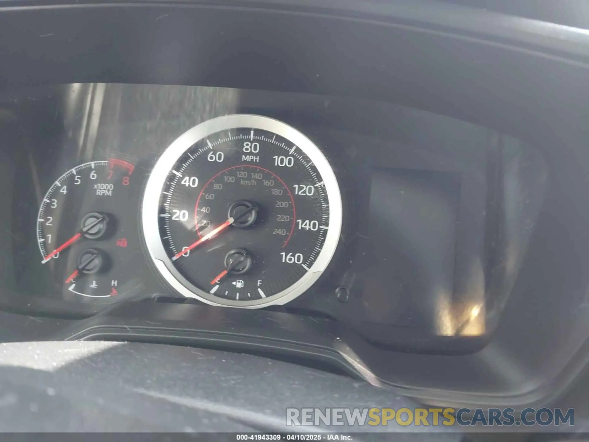 7 fotografías del automóvil dañado 7MUCAABG5NV021933 TOYOTA COROLLA CROSS 2022
