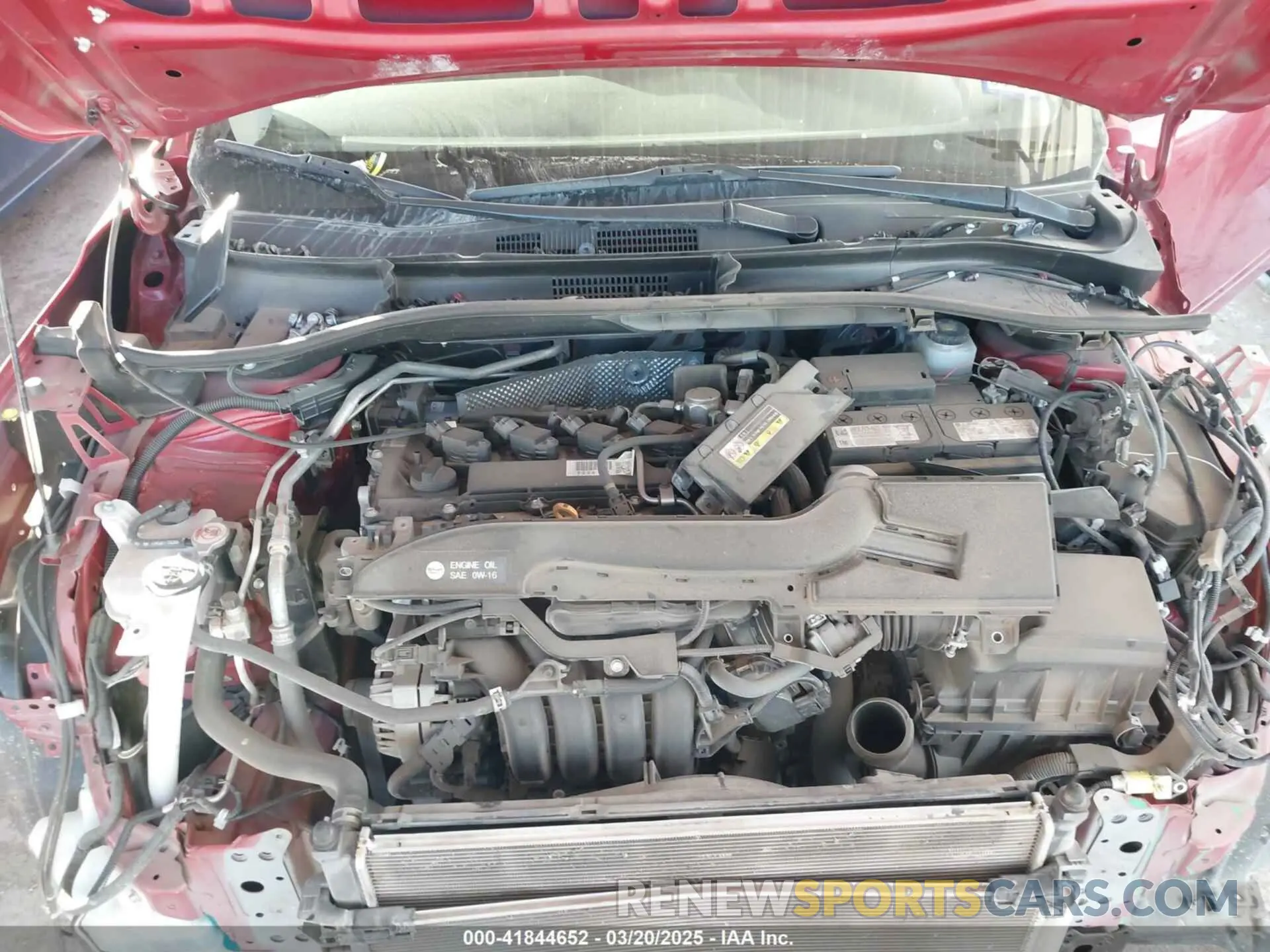 10 fotografías del automóvil dañado 7MUCAABG8NV038550 TOYOTA COROLLA CROSS 2022