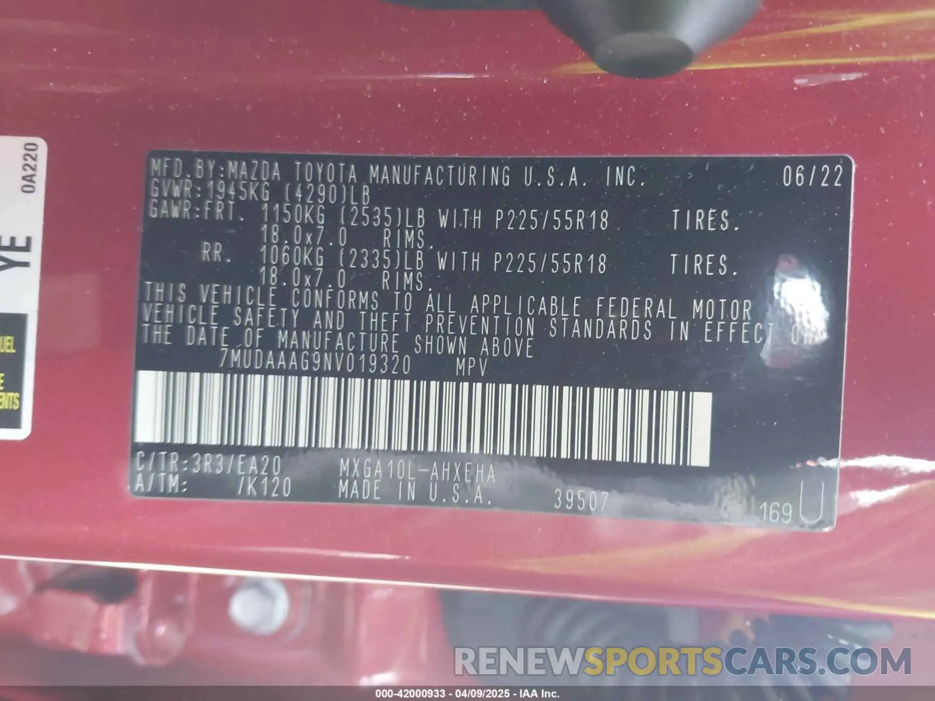 9 fotografías del automóvil dañado 7MUDAAAG9NV019320 TOYOTA COROLLA CROSS 2022