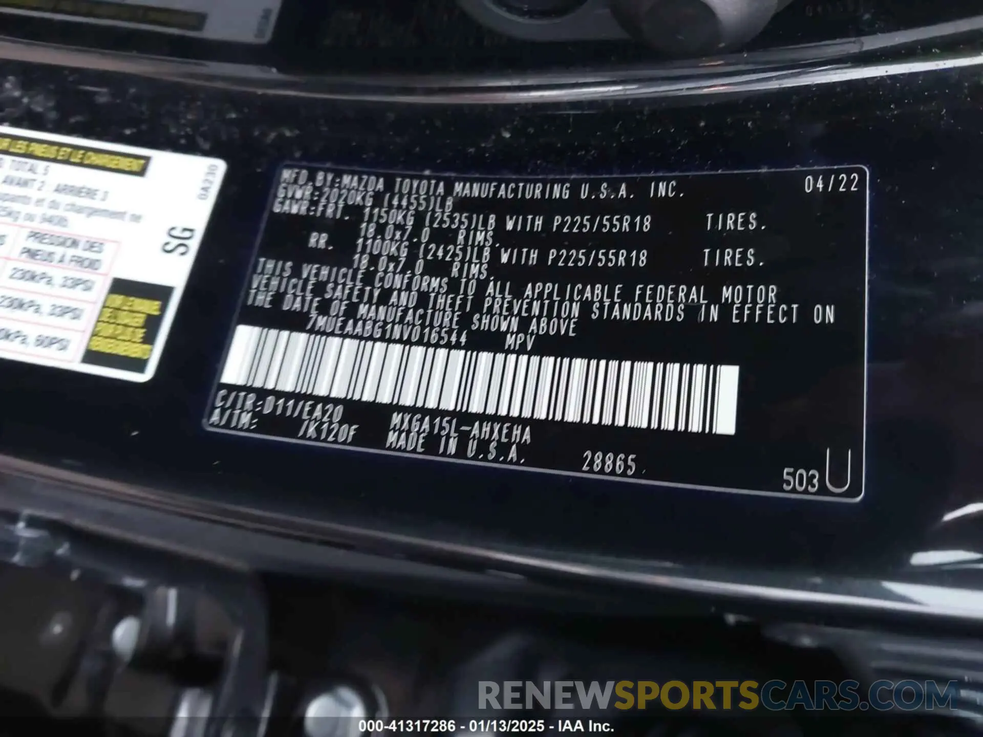 9 fotografías del automóvil dañado 7MUEAABG1NV016544 TOYOTA COROLLA CROSS 2022