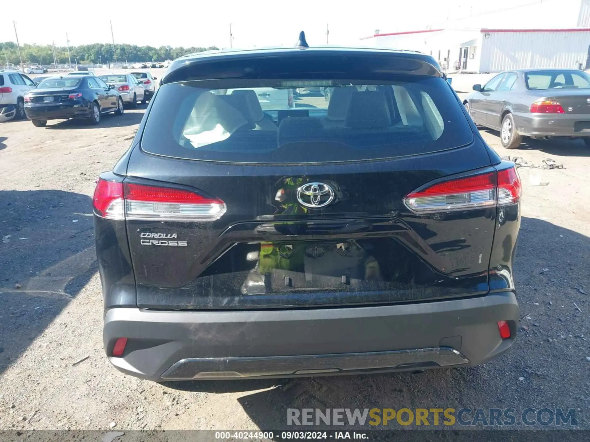 16 fotografías del automóvil dañado 7MUAAAAG2PV049488 TOYOTA COROLLA CROSS 2023