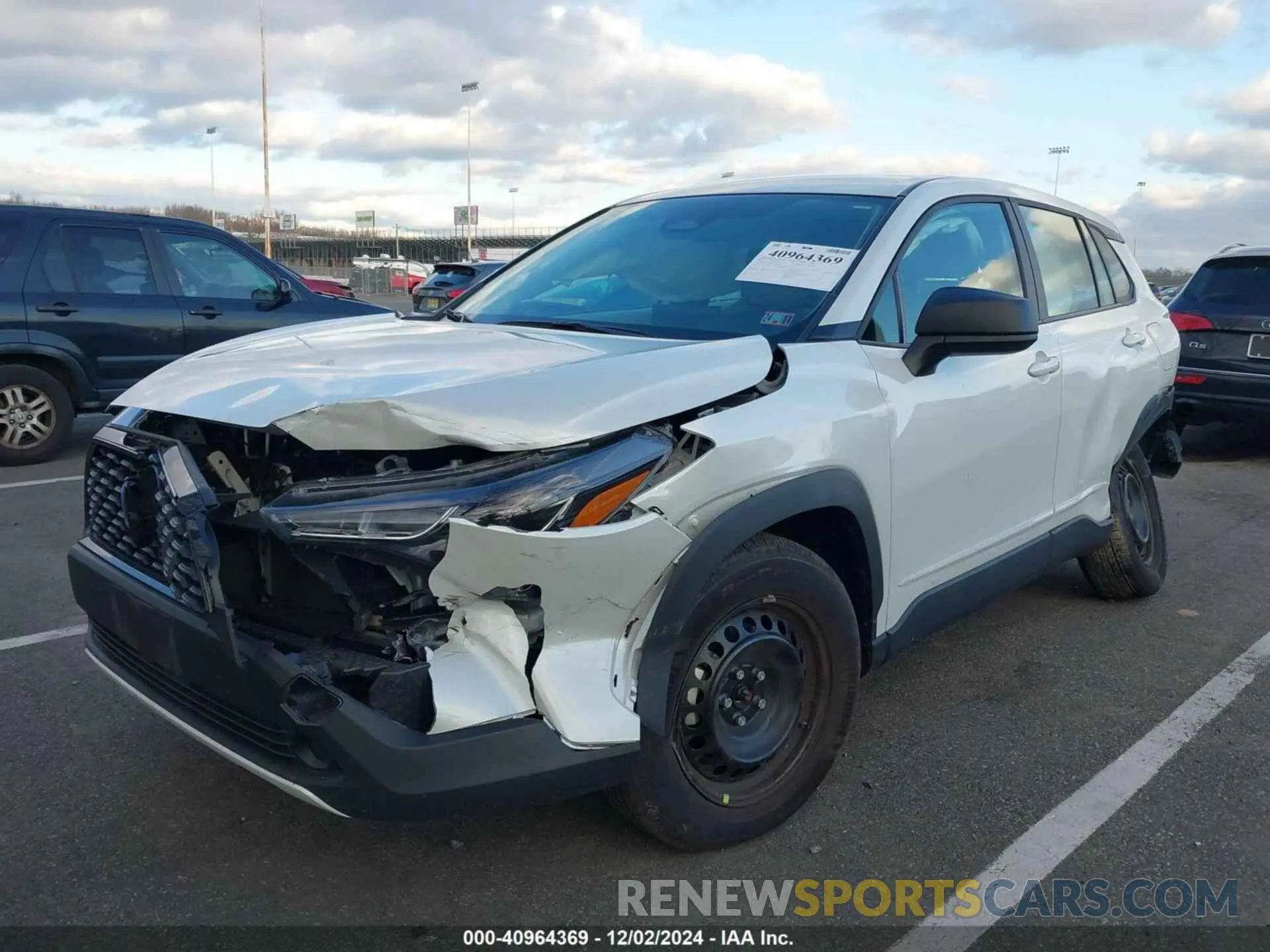 6 fotografías del automóvil dañado 7MUAAABG3PV076309 TOYOTA COROLLA CROSS 2023