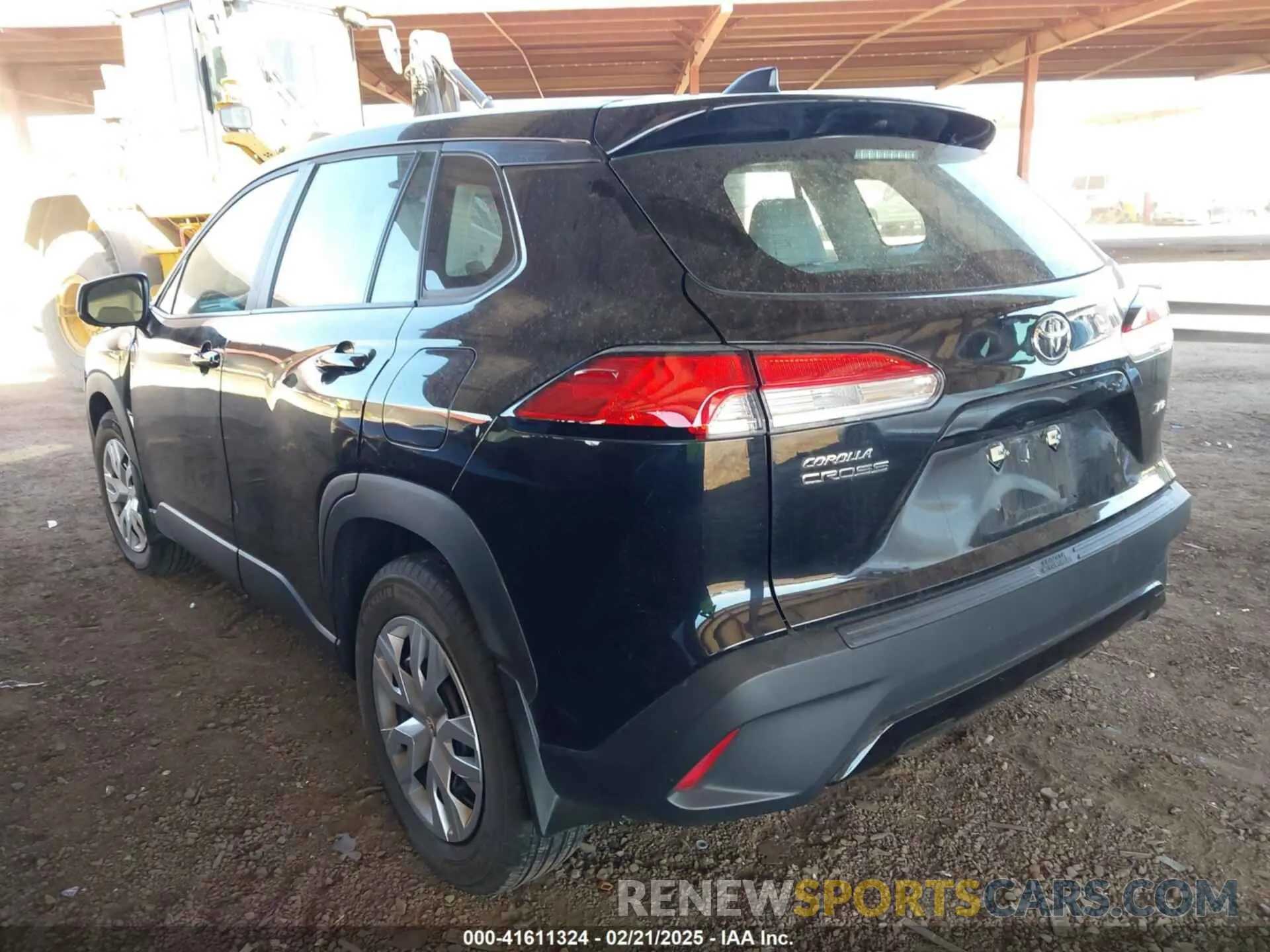 3 fotografías del automóvil dañado 7MUAAABG6PV057656 TOYOTA COROLLA CROSS 2023