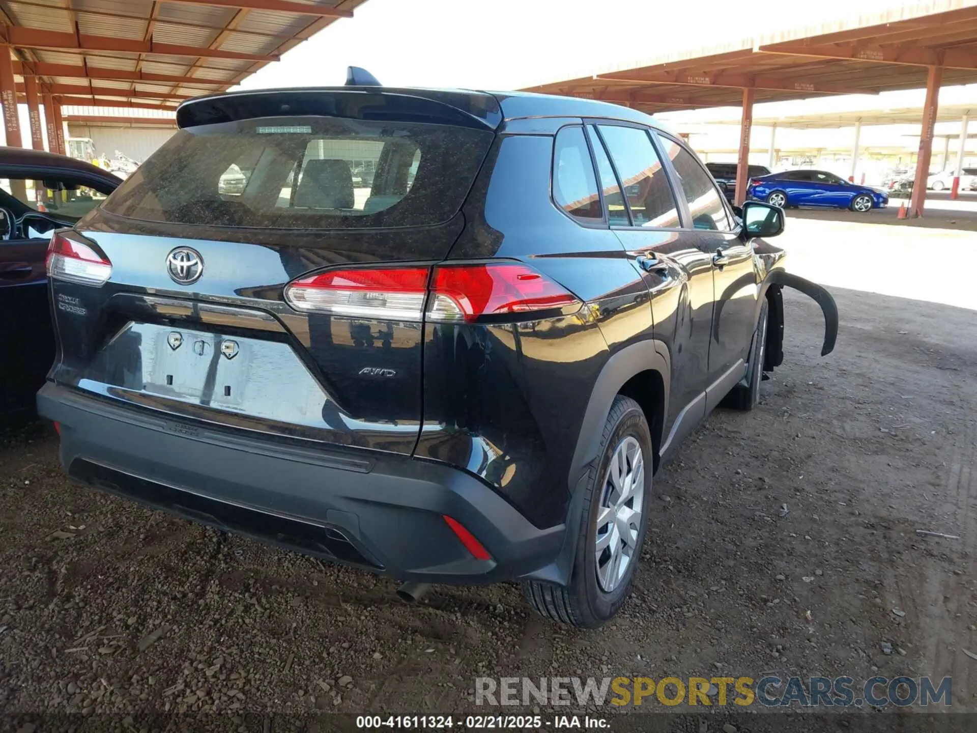 4 fotografías del automóvil dañado 7MUAAABG6PV057656 TOYOTA COROLLA CROSS 2023