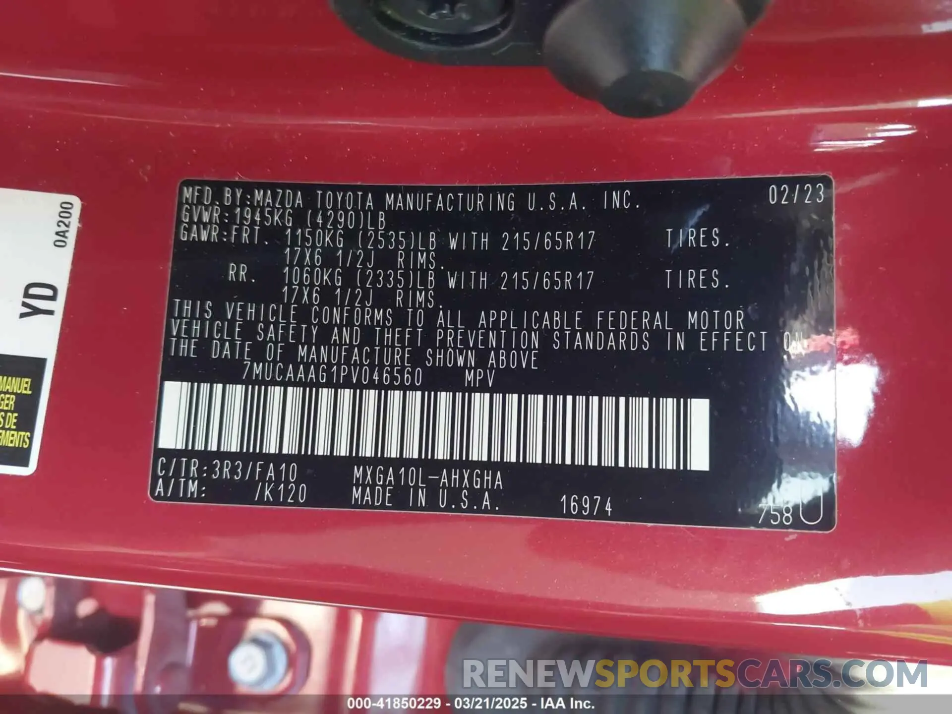 9 fotografías del automóvil dañado 7MUCAAAG1PV046560 TOYOTA COROLLA CROSS 2023