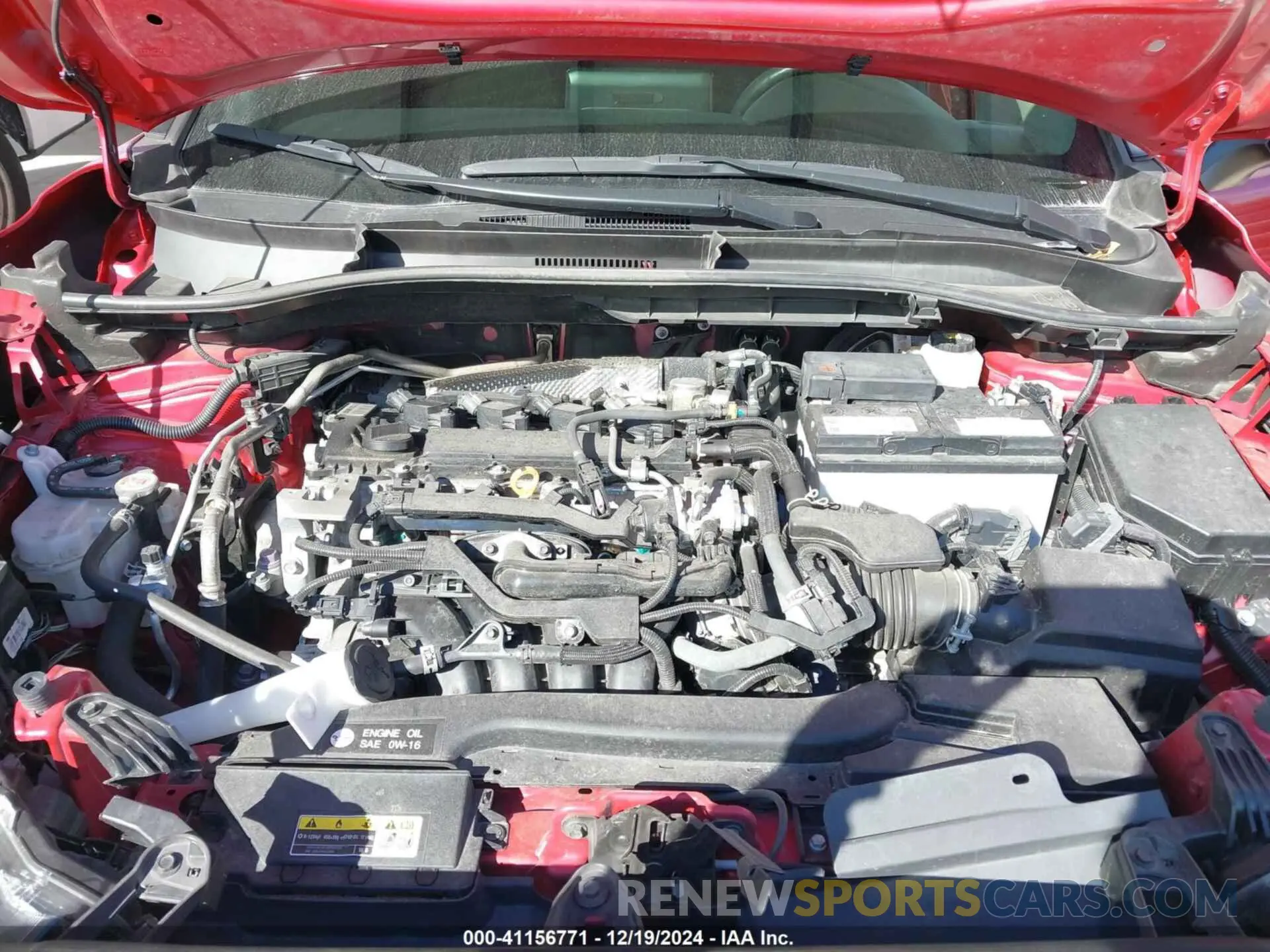 10 fotografías del automóvil dañado 7MUCAAAG2PV041027 TOYOTA COROLLA CROSS 2023