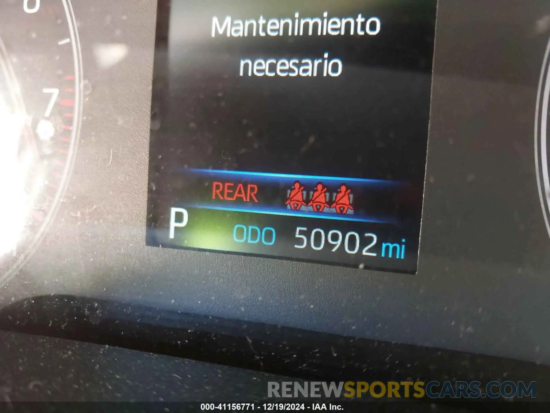 15 fotografías del automóvil dañado 7MUCAAAG2PV041027 TOYOTA COROLLA CROSS 2023