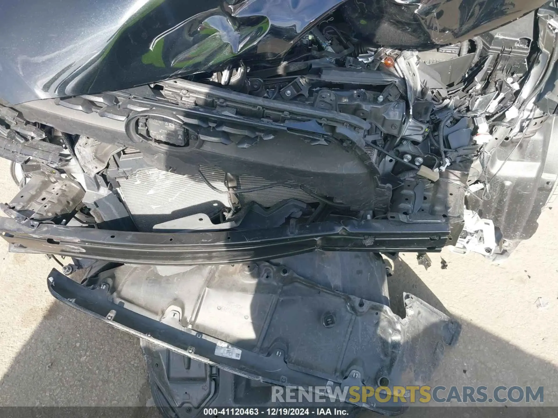 21 fotografías del automóvil dañado 7MUCAAAG3PV058421 TOYOTA COROLLA CROSS 2023
