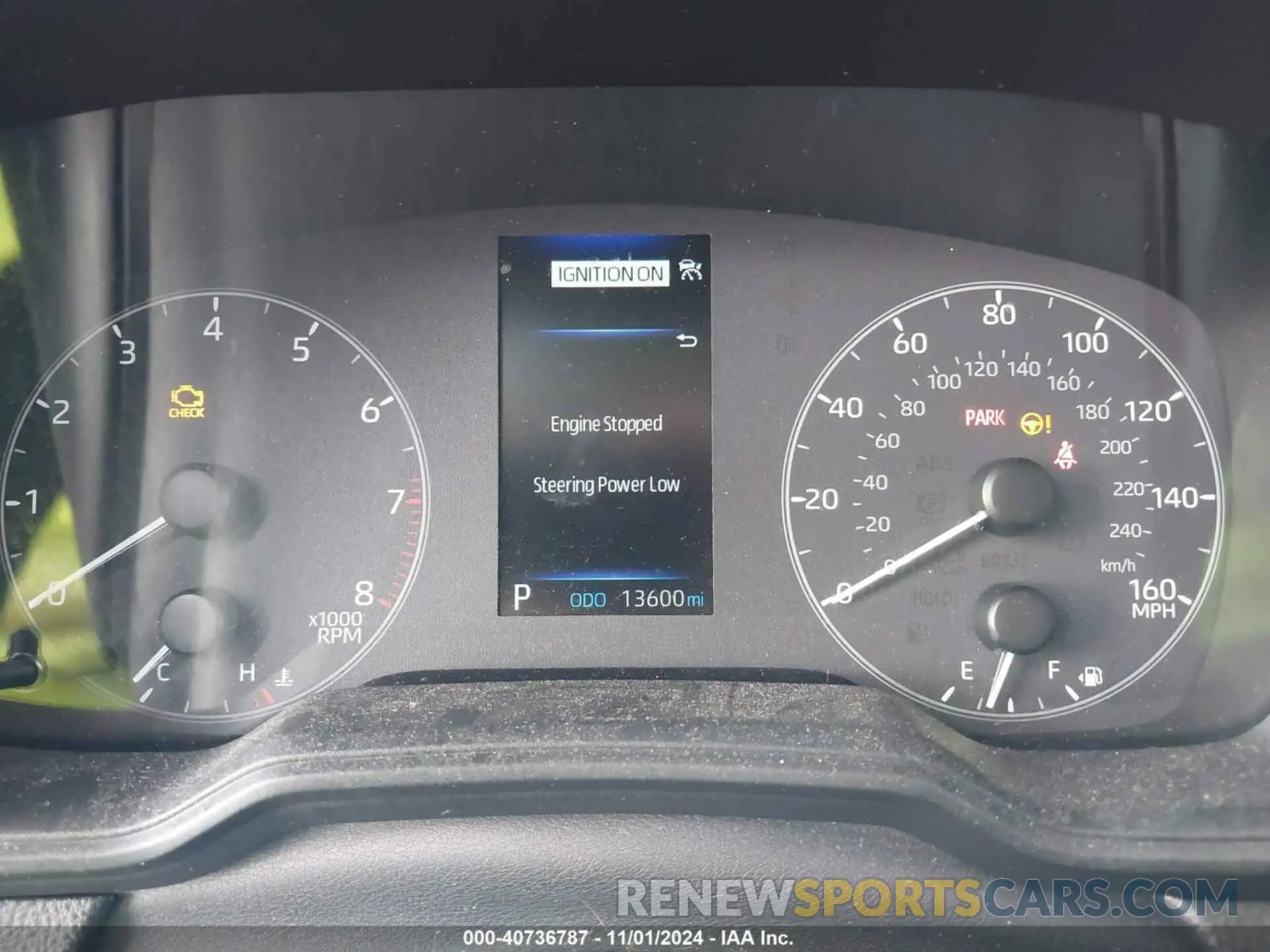 7 fotografías del automóvil dañado 7MUCAAAG4PV042440 TOYOTA COROLLA CROSS 2023
