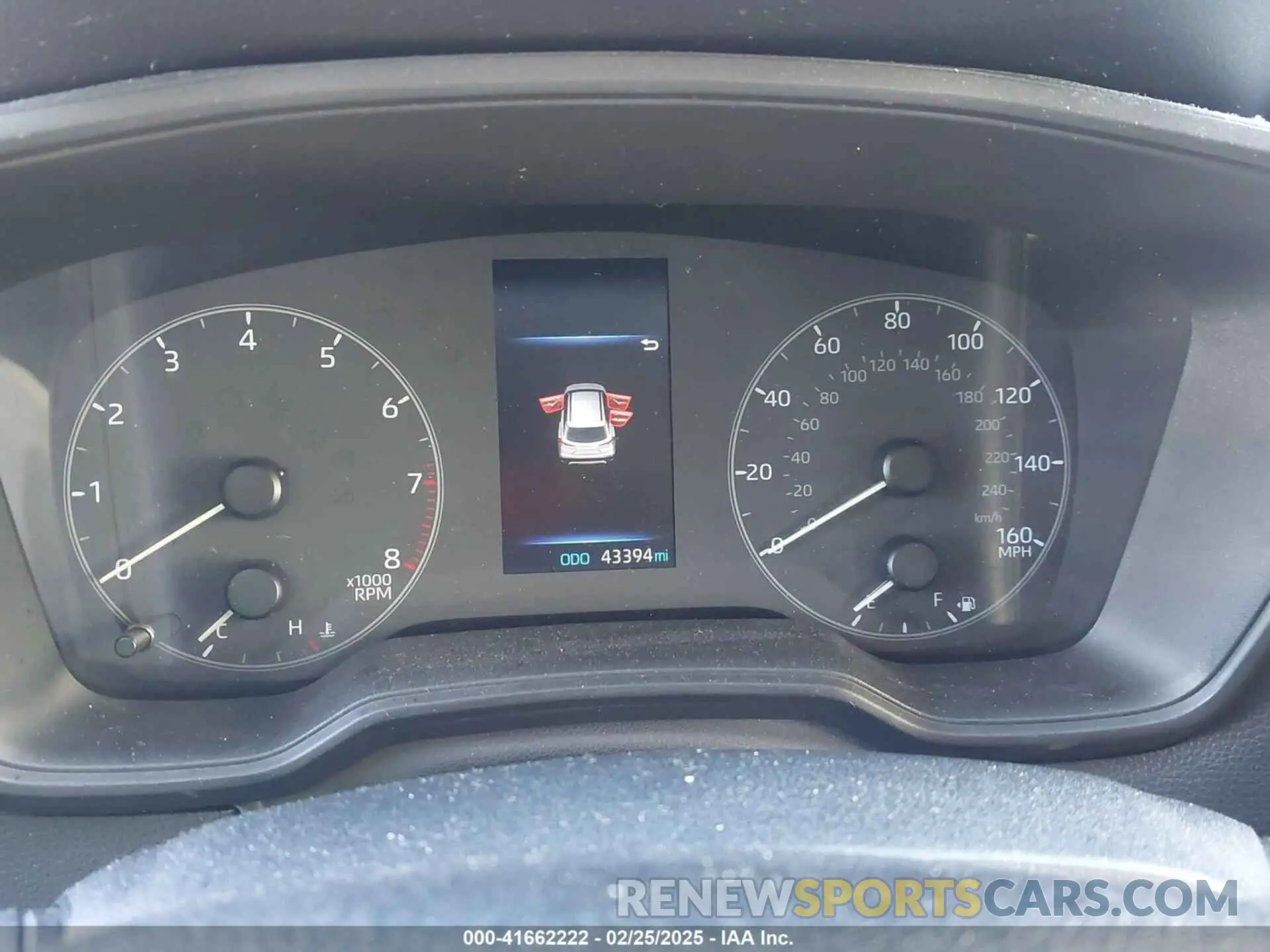 7 fotografías del automóvil dañado 7MUCAAAG5PV051857 TOYOTA COROLLA CROSS 2023