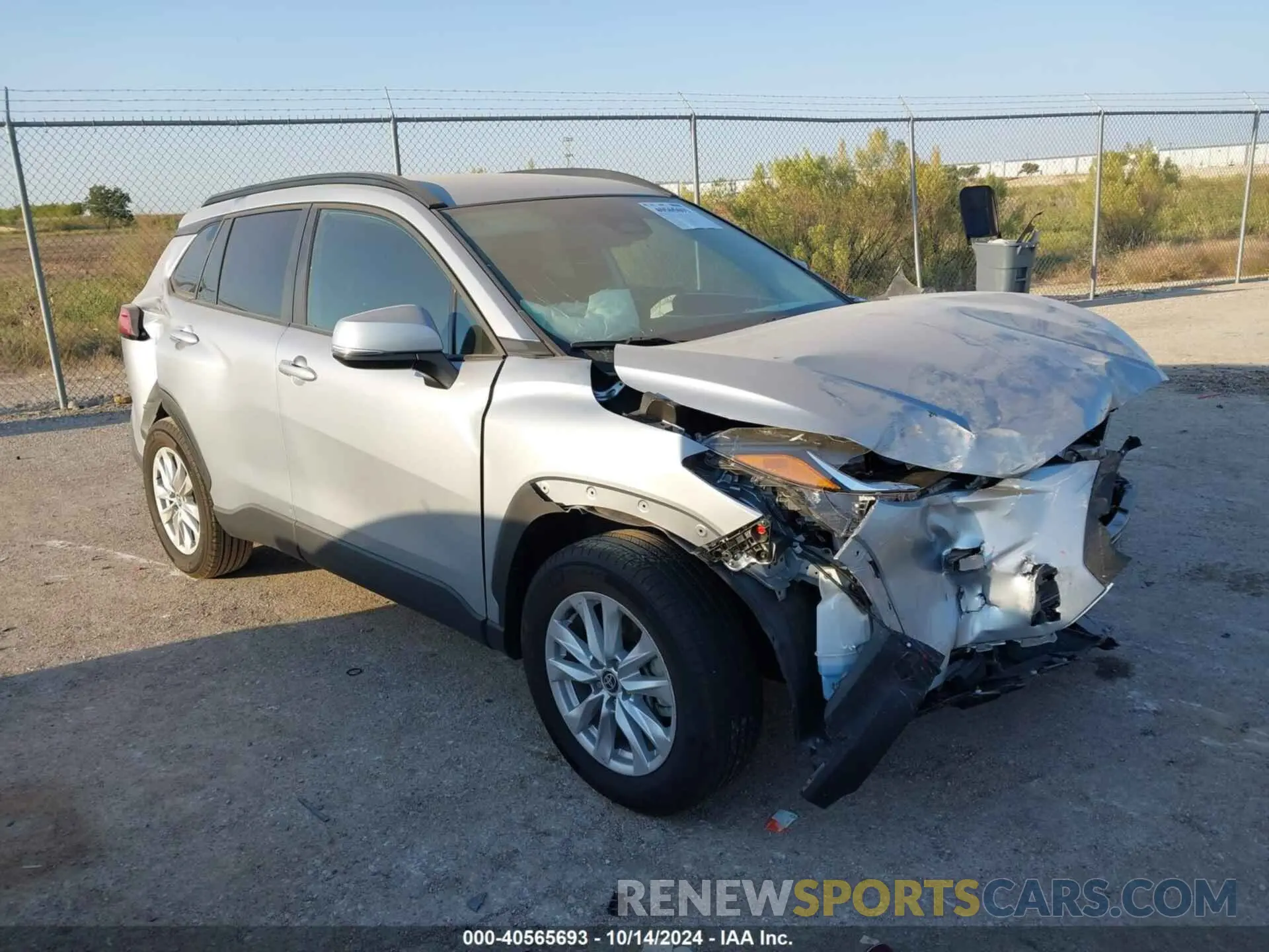 1 fotografías del automóvil dañado 7MUCAAAG5PV053513 TOYOTA COROLLA CROSS 2023