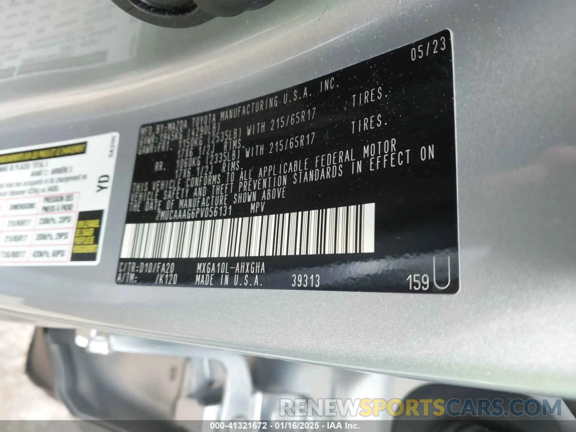 9 fotografías del automóvil dañado 7MUCAAAG6PV056131 TOYOTA COROLLA CROSS 2023