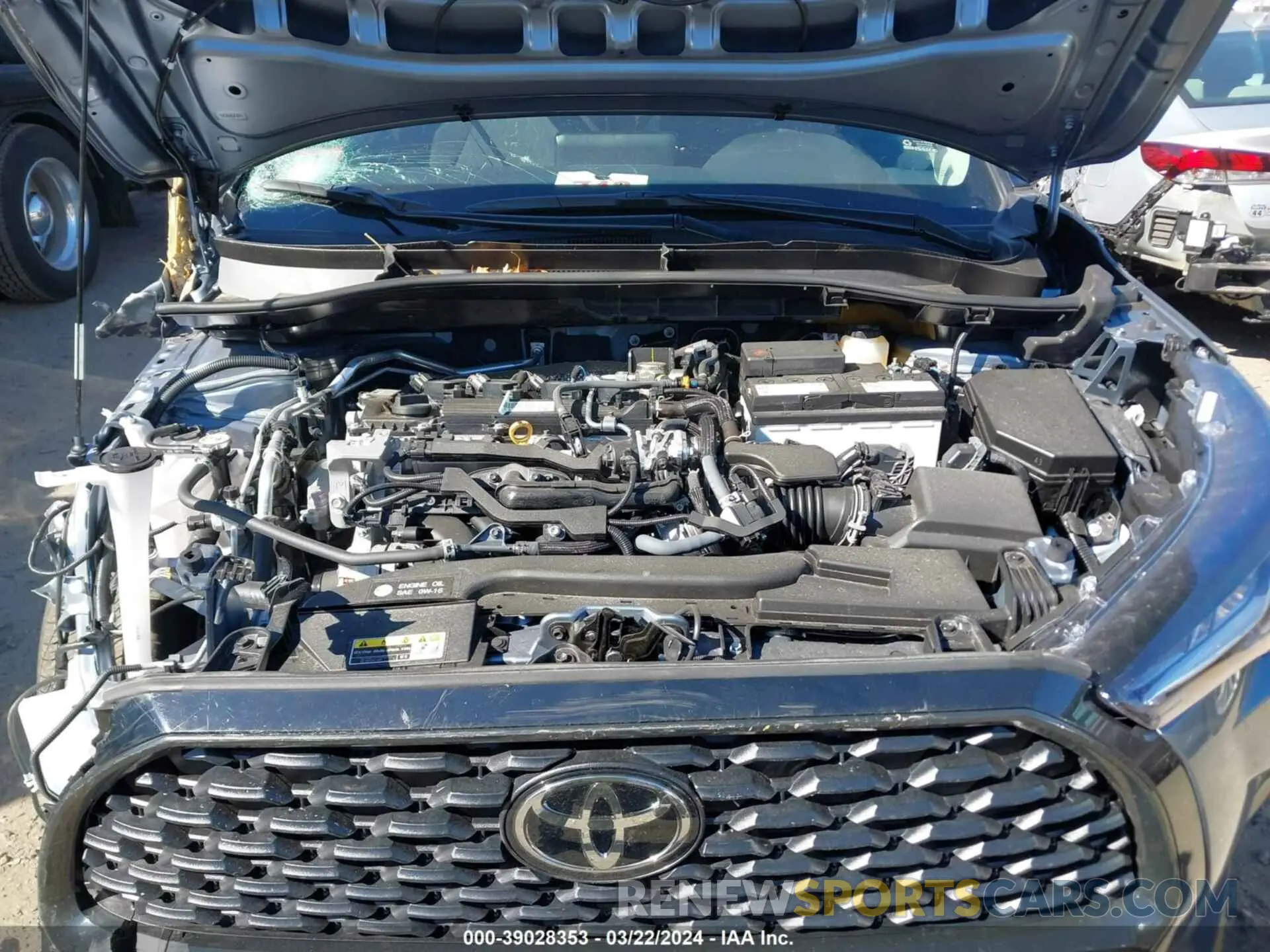 10 fotografías del automóvil dañado 7MUCAABG6PV065071 TOYOTA COROLLA CROSS 2023