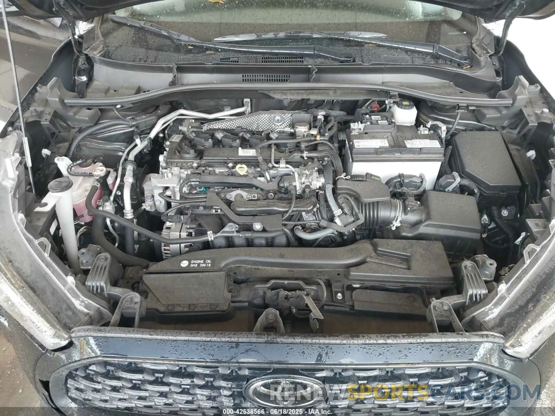 10 fotografías del automóvil dañado 7MUCAABG9PV051438 TOYOTA COROLLA CROSS 2023
