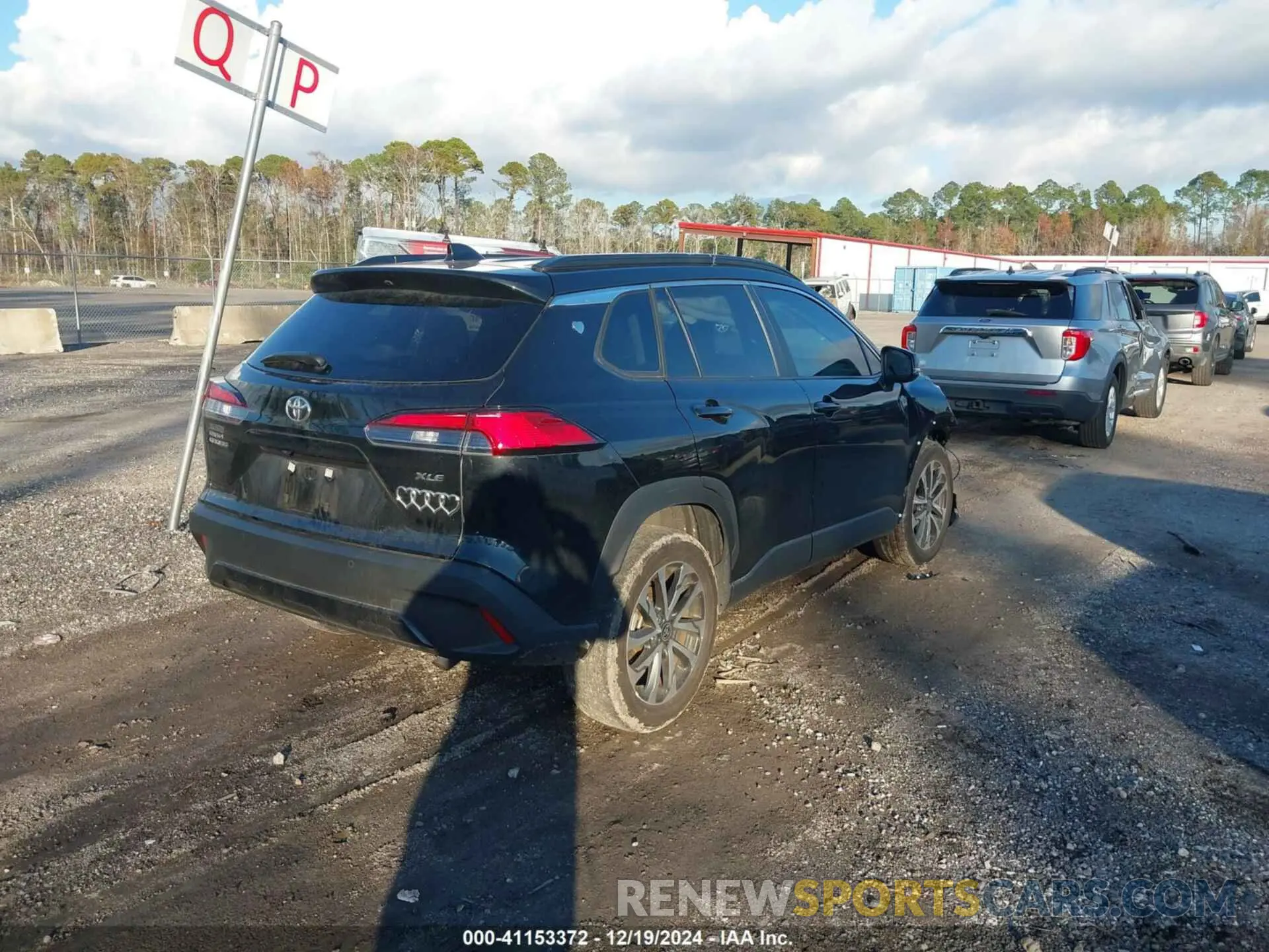 4 fotografías del automóvil dañado 7MUDAAAG0PV068103 TOYOTA COROLLA CROSS 2023