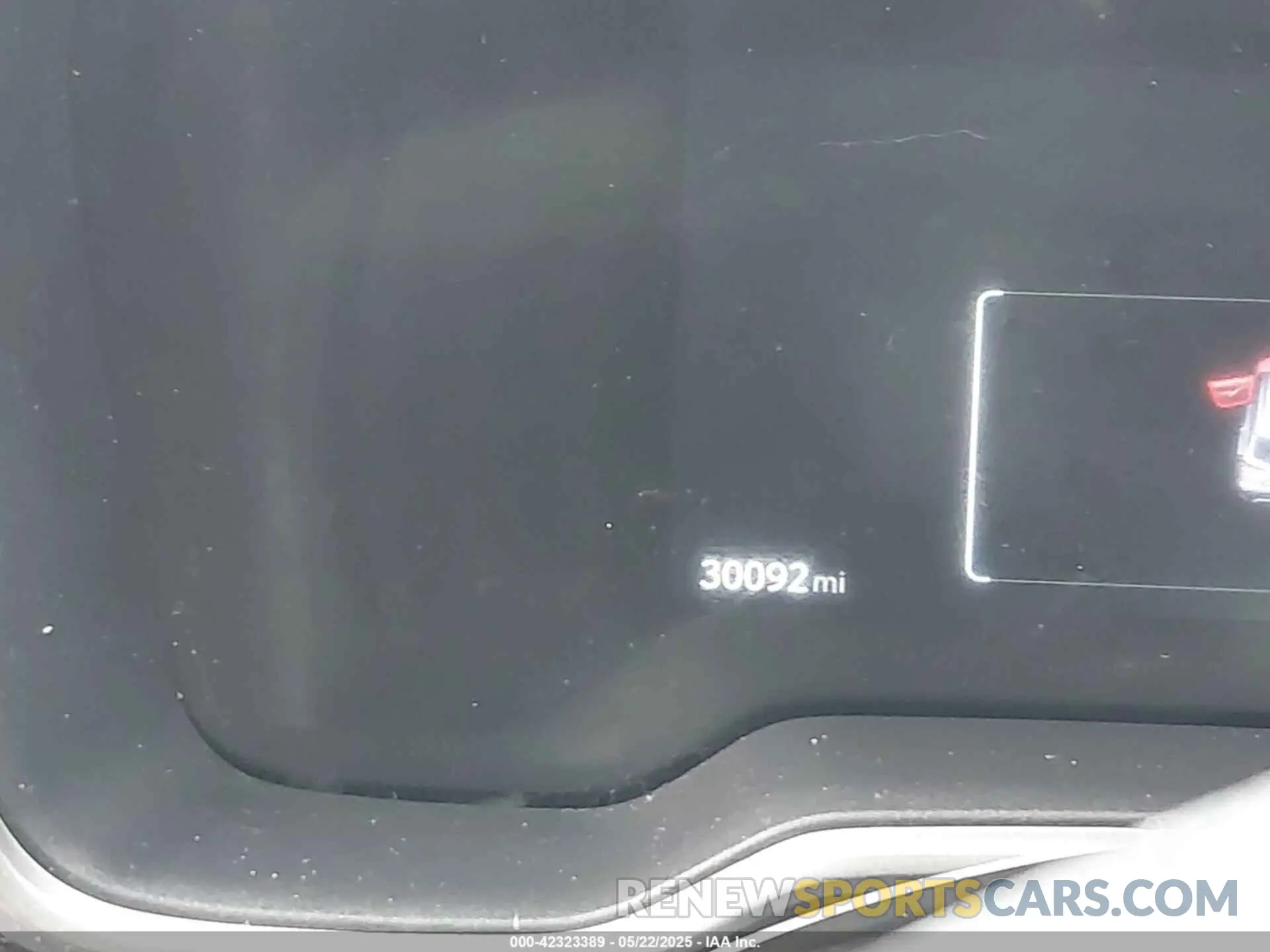15 fotografías del automóvil dañado 7MUDAAAG4PV062515 TOYOTA COROLLA CROSS 2023
