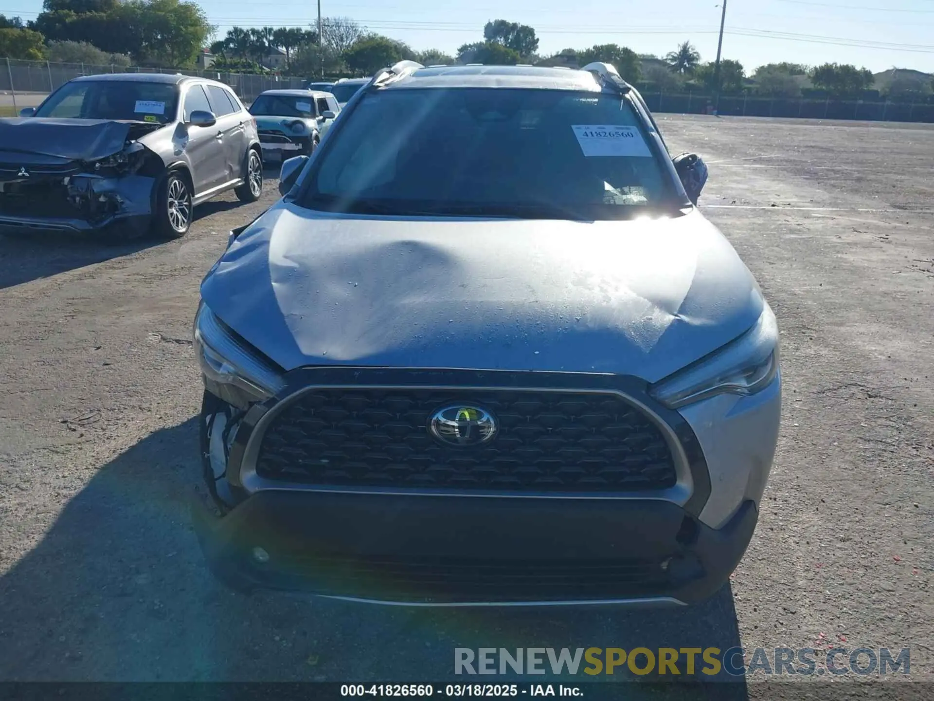 13 fotografías del automóvil dañado 7MUDAAAG5PV038272 TOYOTA COROLLA CROSS 2023