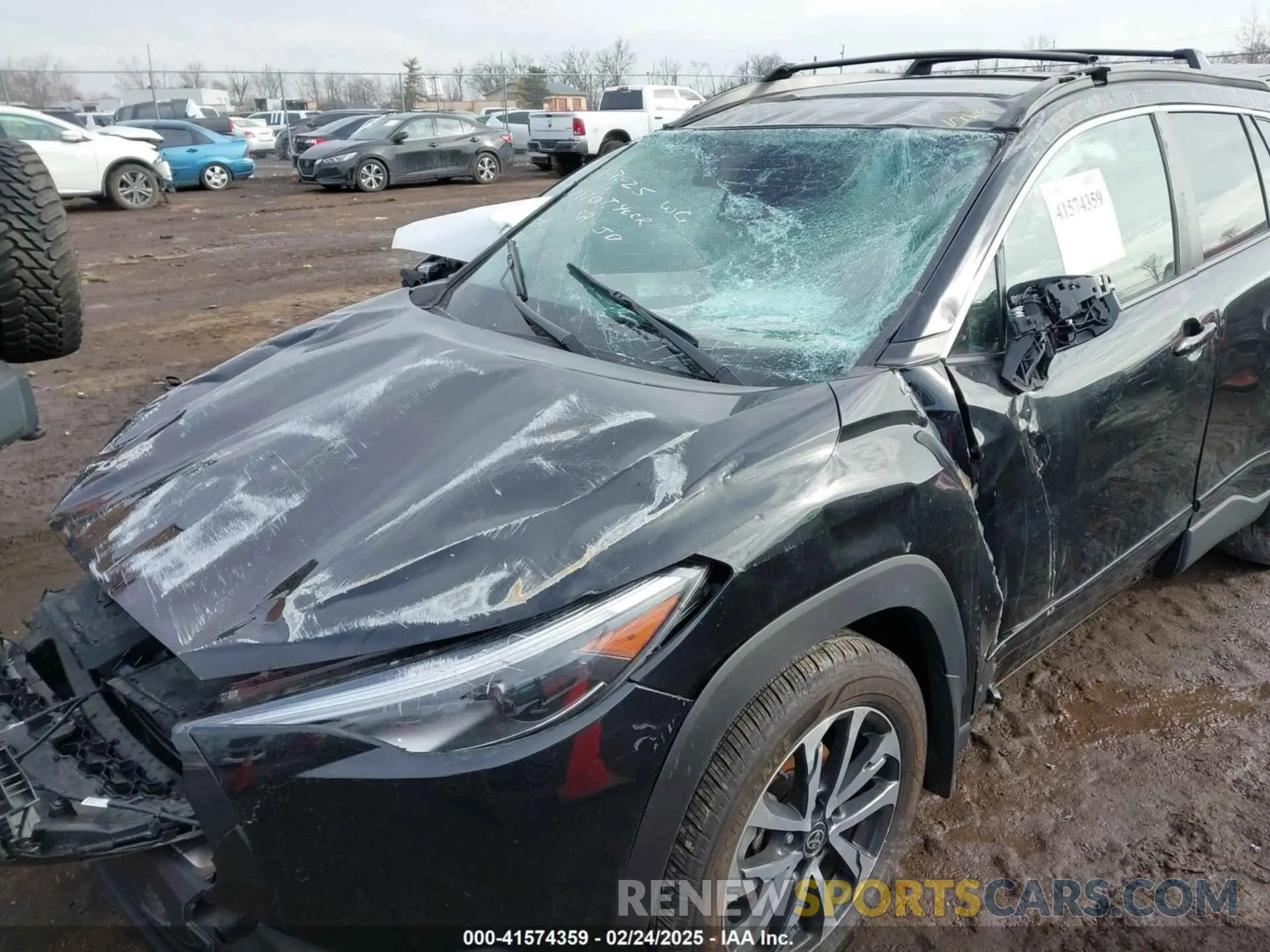 18 fotografías del automóvil dañado 7MUDAAAG5PV069831 TOYOTA COROLLA CROSS 2023