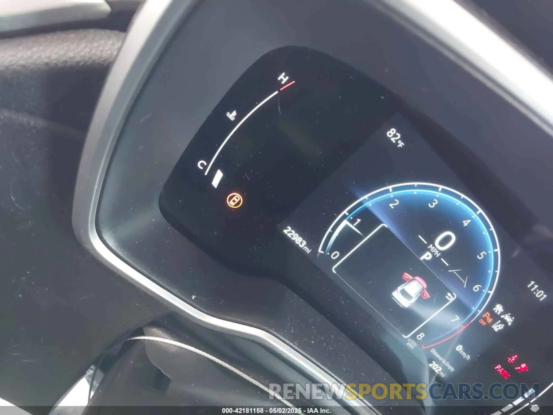 15 fotografías del automóvil dañado 7MUDAAAGXPV063698 TOYOTA COROLLA CROSS 2023