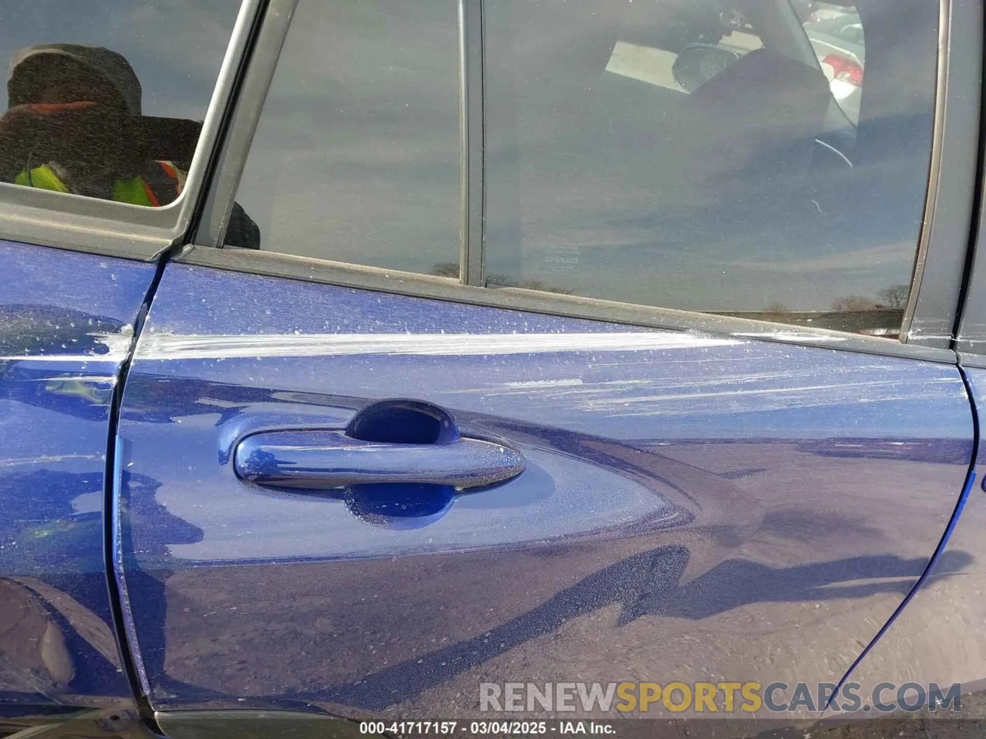 20 fotografías del automóvil dañado 7MUDAABG7PV060918 TOYOTA COROLLA CROSS 2023
