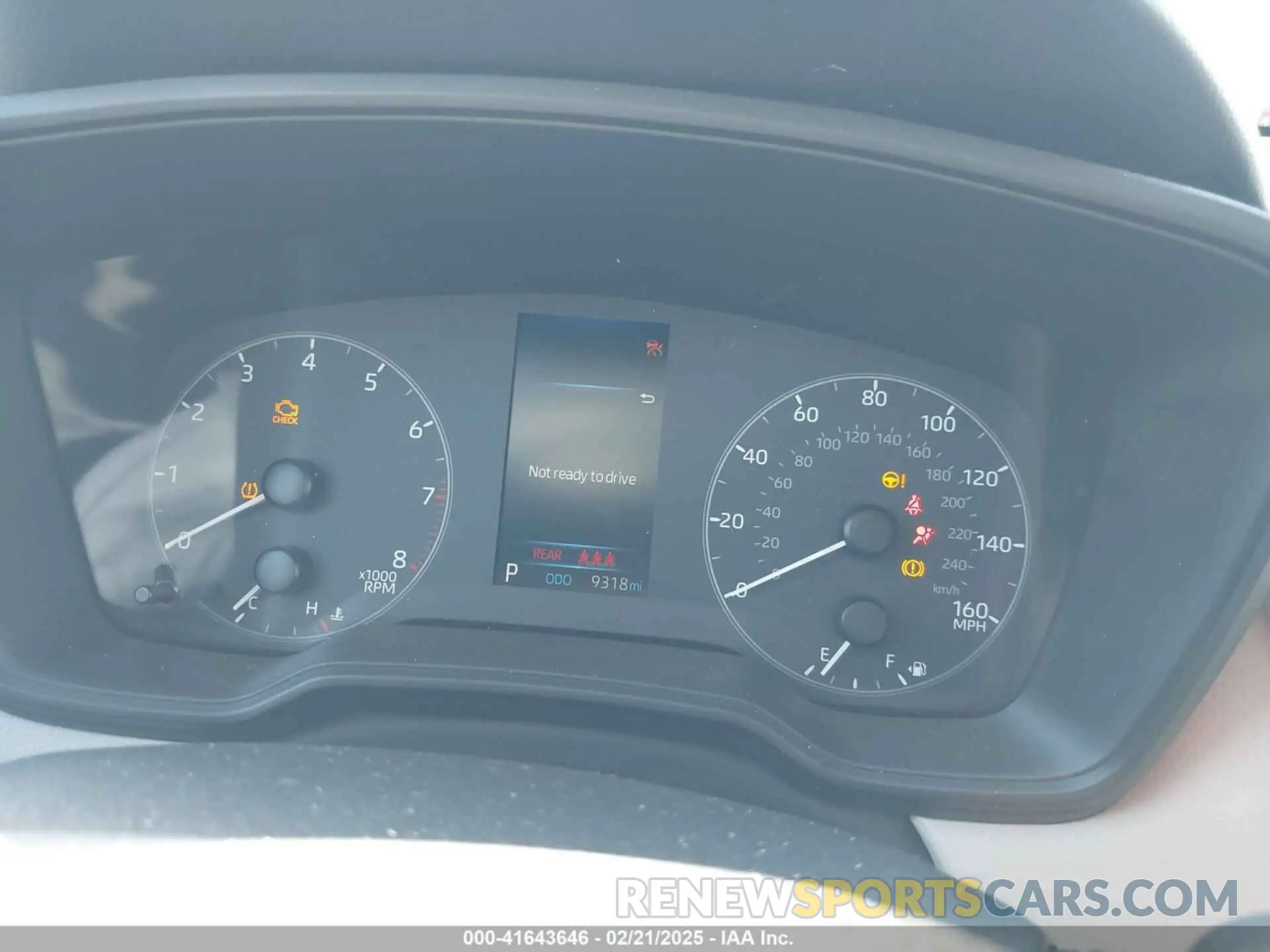 7 fotografías del automóvil dañado 7MUAAAAG4RV082432 TOYOTA COROLLA CROSS 2024