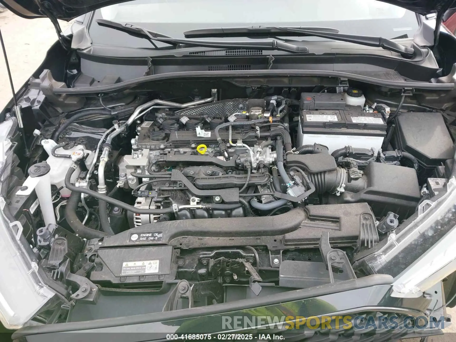 10 fotografías del automóvil dañado 7MUBAAAG6RV084042 TOYOTA COROLLA CROSS 2024