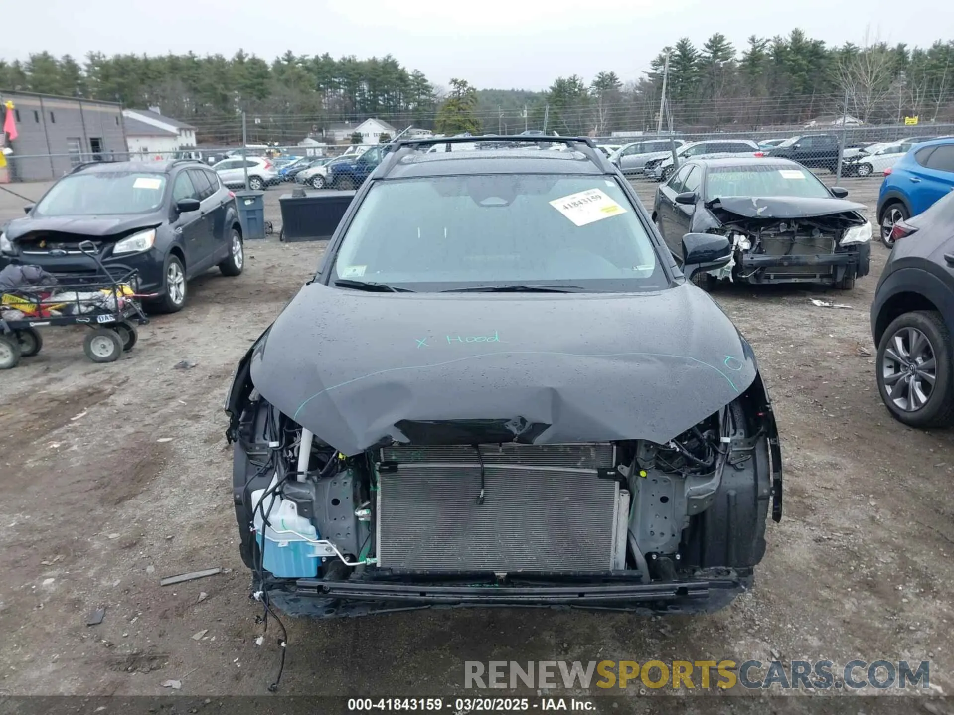 12 fotografías del automóvil dañado 7MUBAABG0RV109824 TOYOTA COROLLA CROSS 2024
