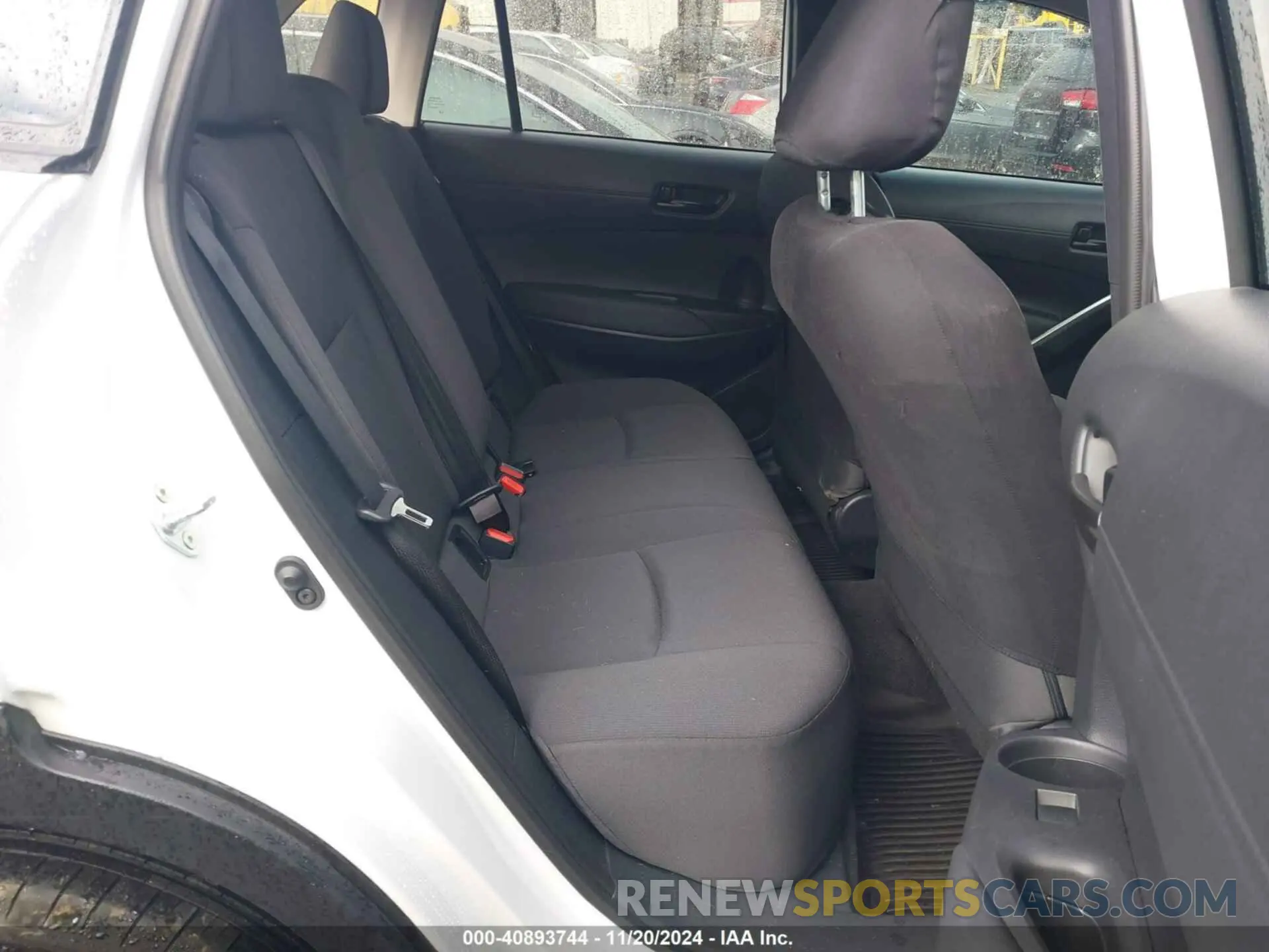 8 fotografías del automóvil dañado 7MUBAABG2RV085512 TOYOTA COROLLA CROSS 2024