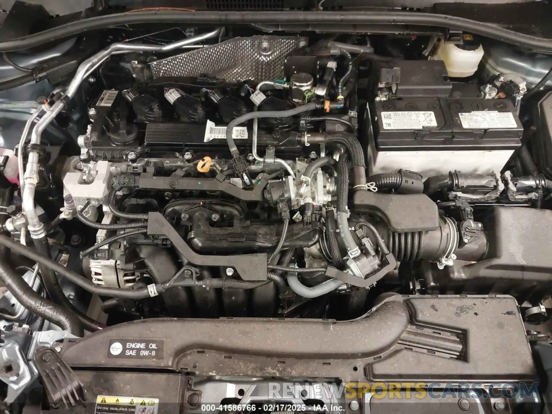 10 fotografías del automóvil dañado 7MUBAABG8RV111689 TOYOTA COROLLA CROSS 2024