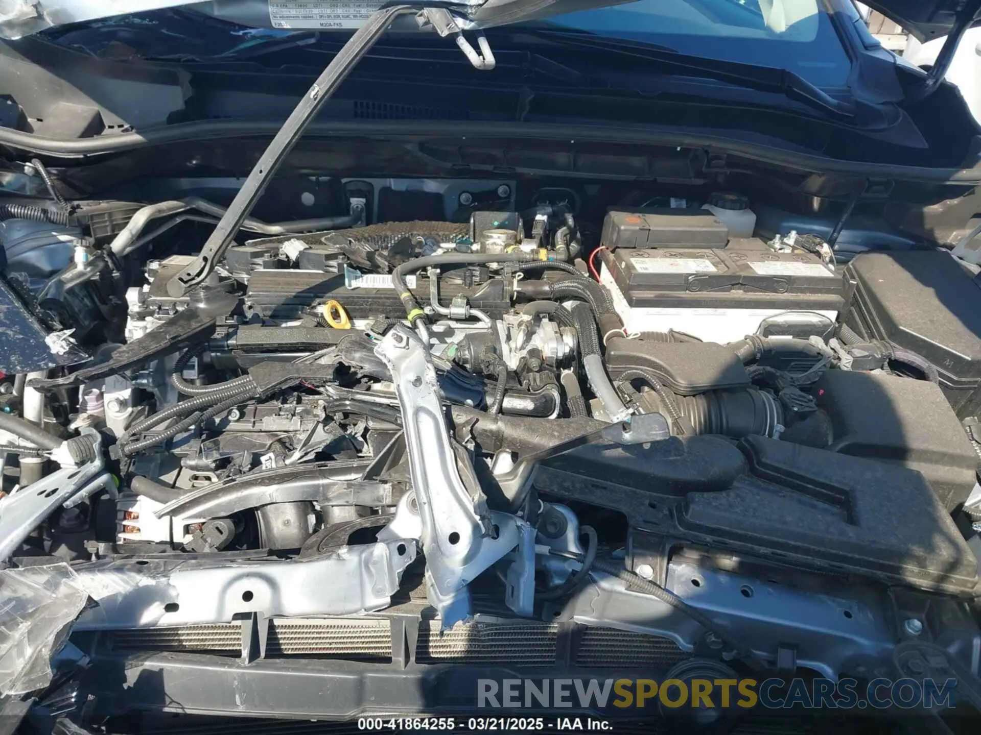 10 fotografías del automóvil dañado 7MUBAABGXRV096631 TOYOTA COROLLA CROSS 2024