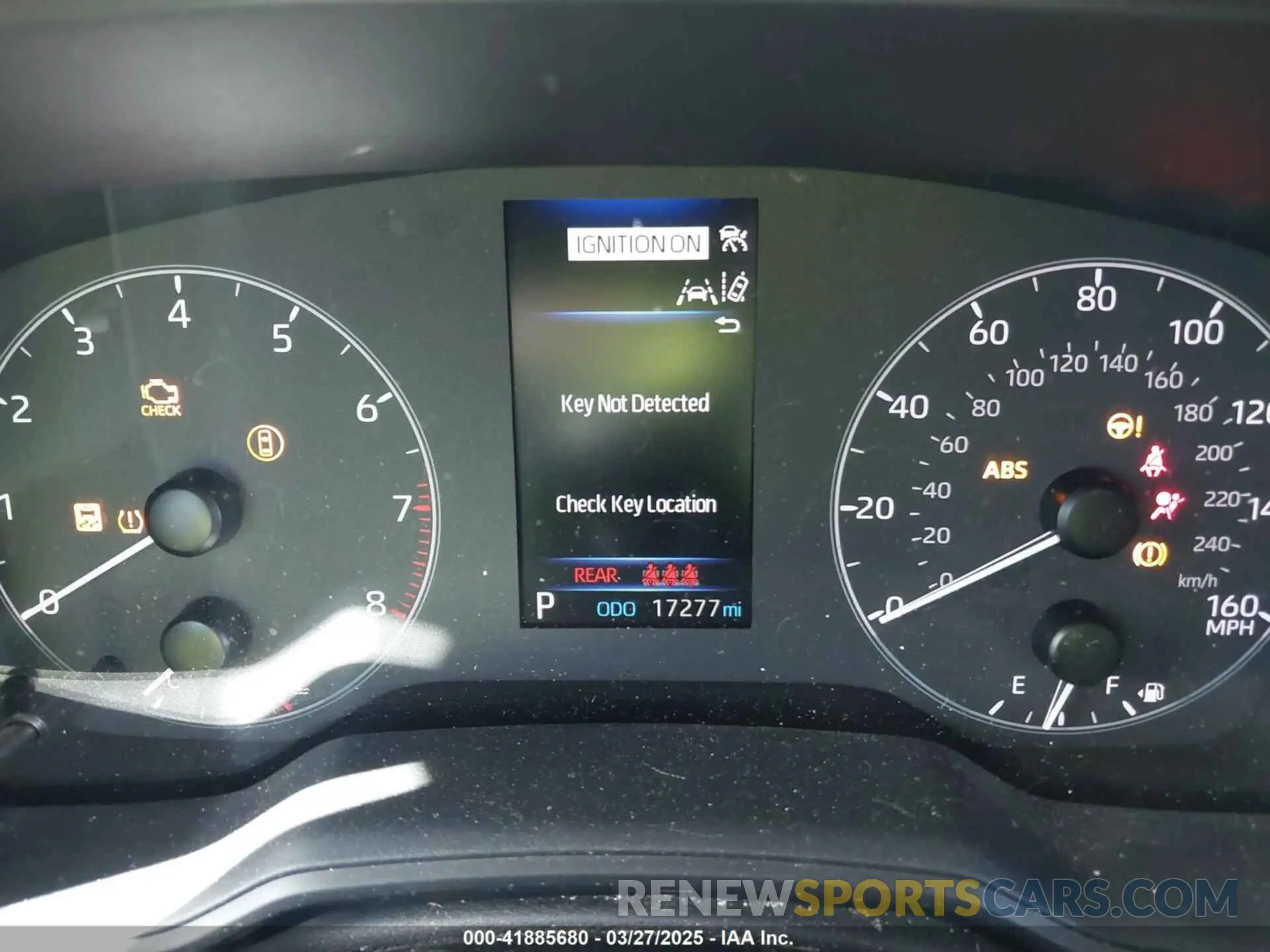 7 fotografías del automóvil dañado 7MUCAAAG1RV084549 TOYOTA COROLLA CROSS 2024