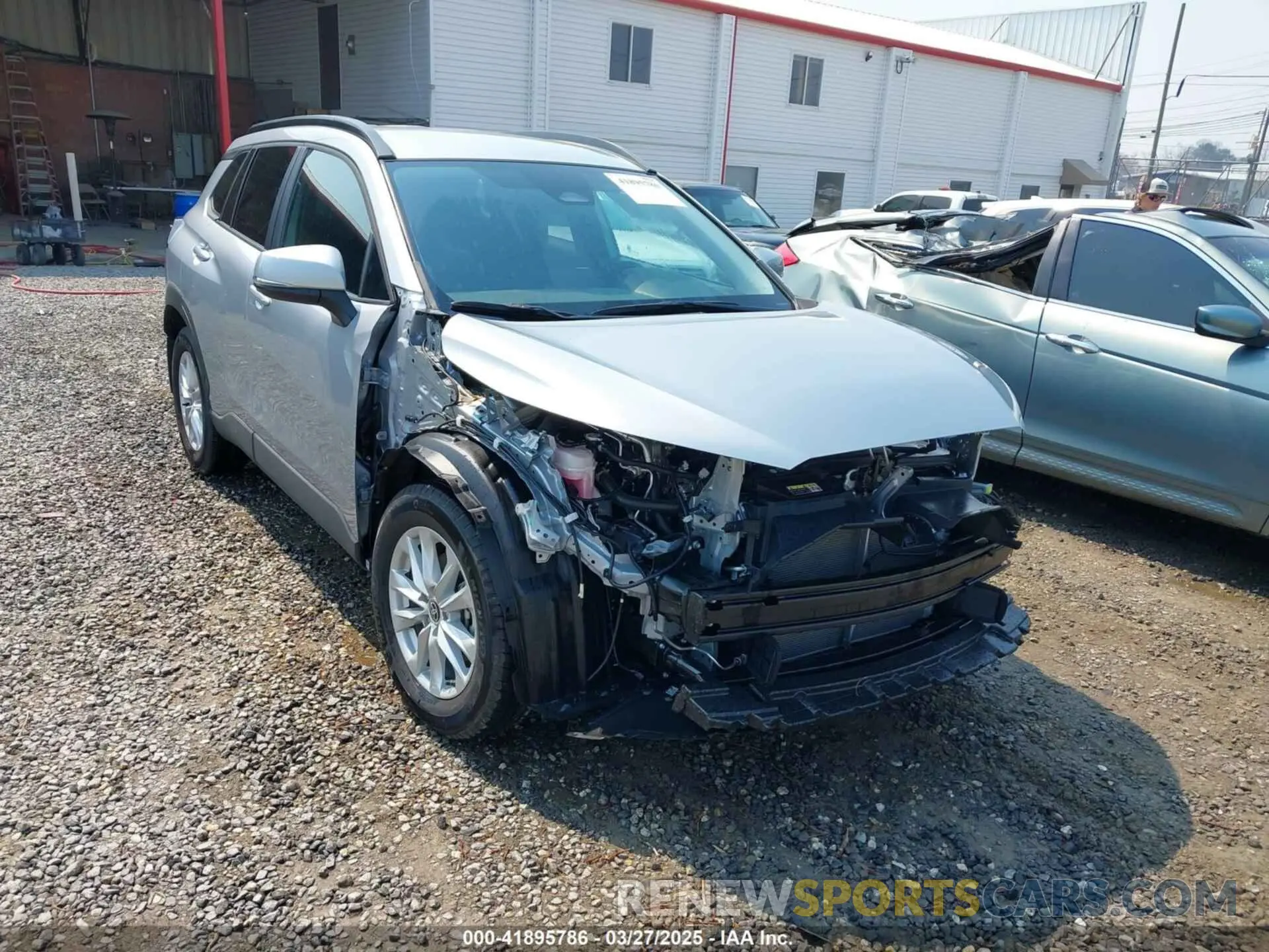 1 fotografías del automóvil dañado 7MUCAAAG9RV086257 TOYOTA COROLLA CROSS 2024