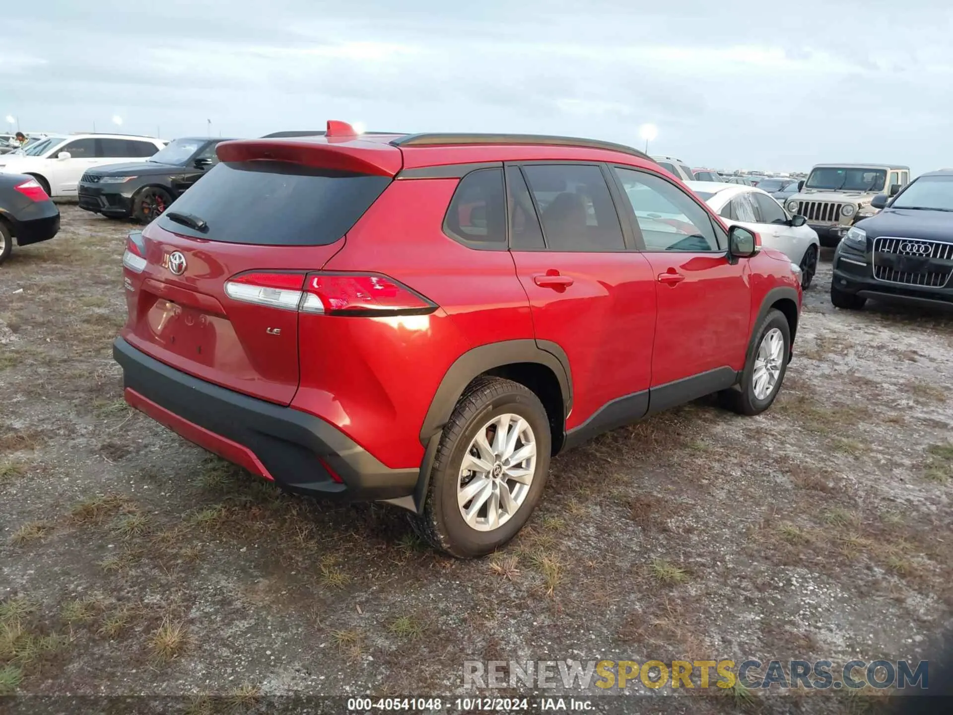 4 fotografías del automóvil dañado 7MUCAAAG9RV104093 TOYOTA COROLLA CROSS 2024