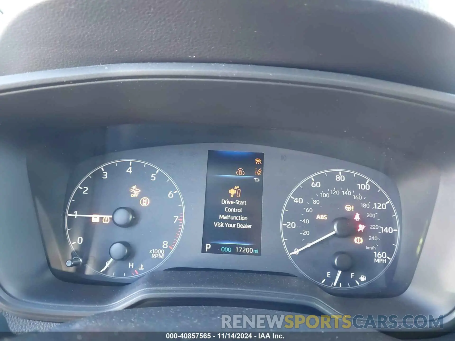 7 fotografías del automóvil dañado 7MUCAAAGXRV078300 TOYOTA COROLLA CROSS 2024