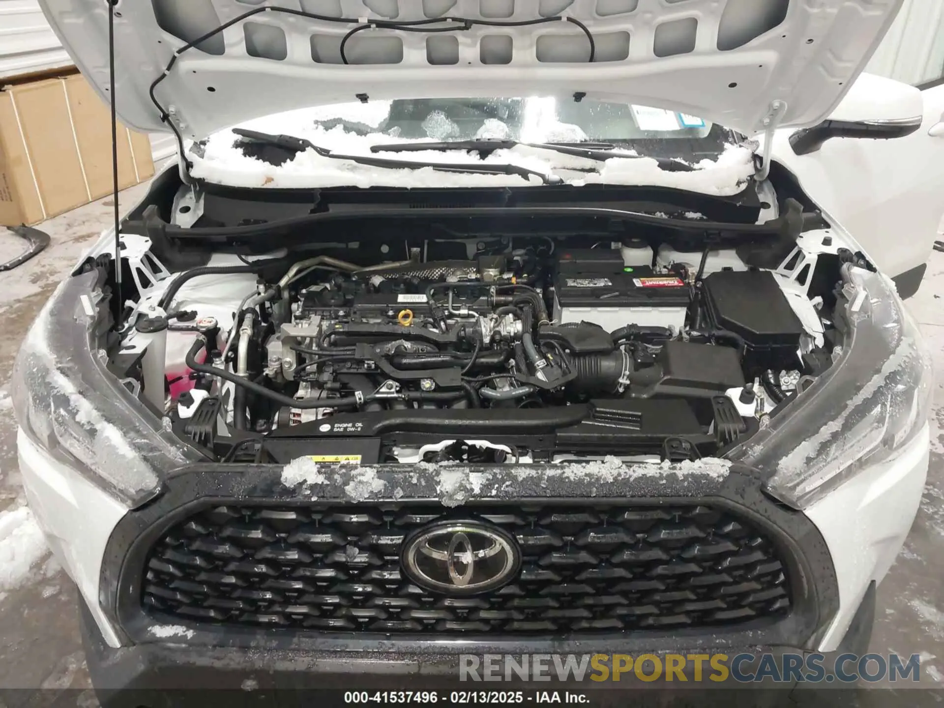 10 fotografías del automóvil dañado 7MUCAABG7RV091021 TOYOTA COROLLA CROSS 2024