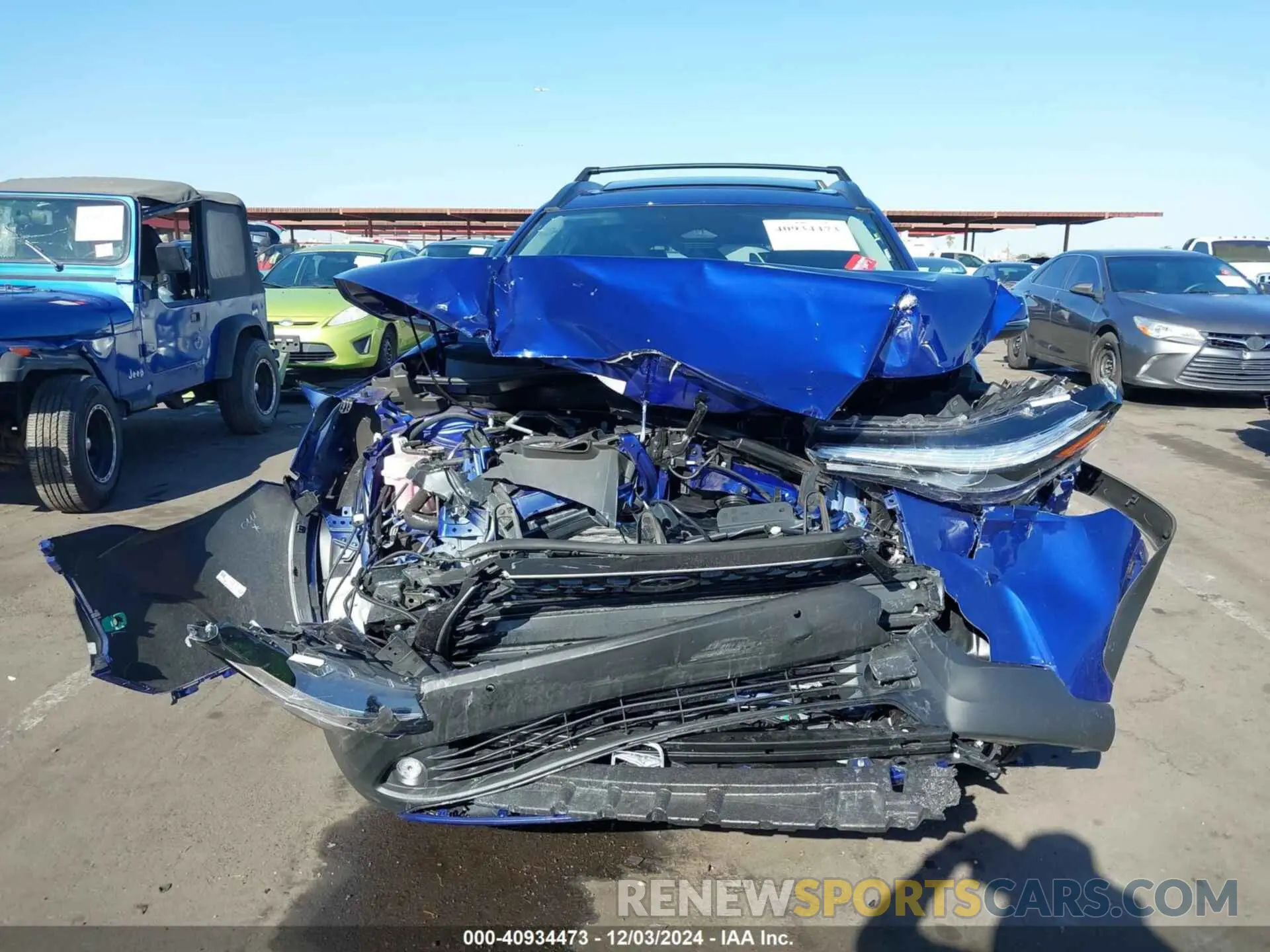 11 fotografías del automóvil dañado 7MUDAAAG3RV106099 TOYOTA COROLLA CROSS 2024