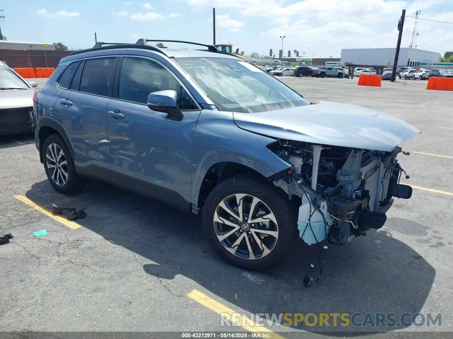 1 fotografías del automóvil dañado 7MUDAAAG4RV112364 TOYOTA COROLLA CROSS 2024