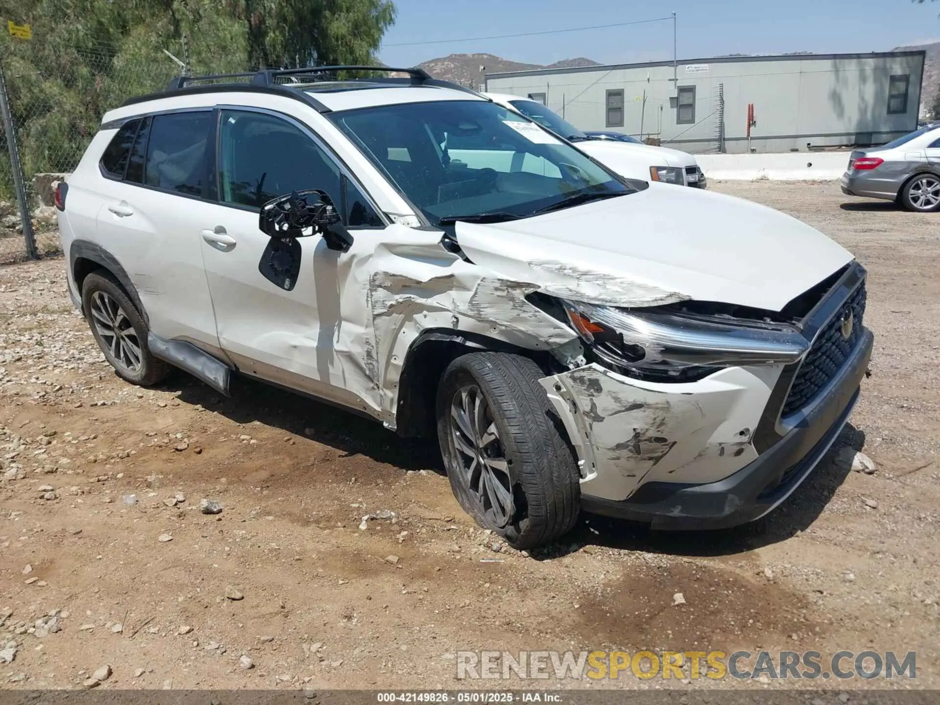 1 fotografías del automóvil dañado 7MUDAAAG5RV087538 TOYOTA COROLLA CROSS 2024