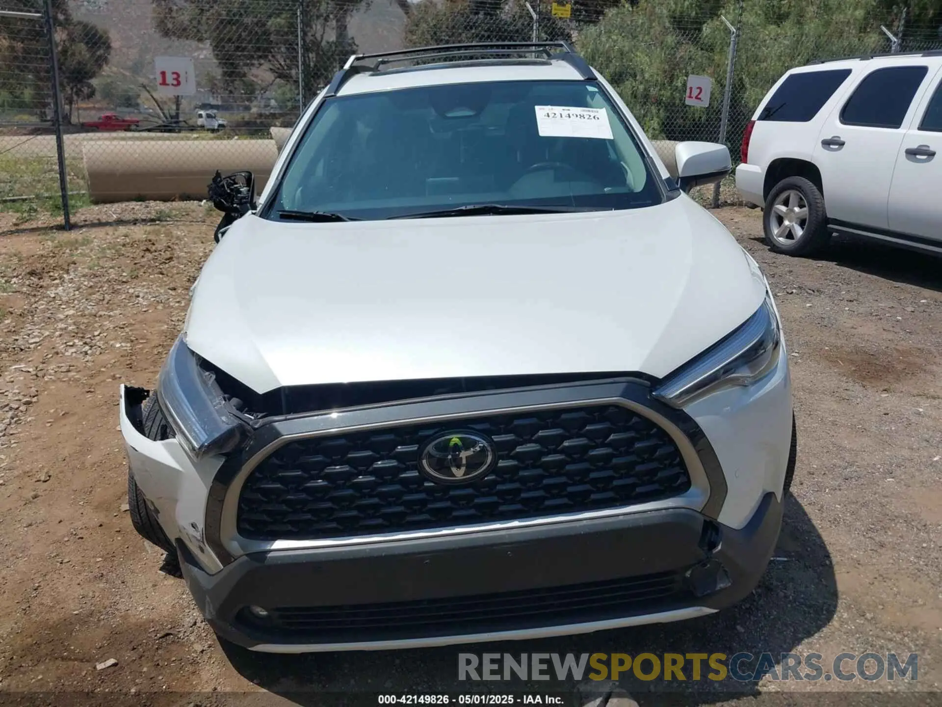 11 fotografías del automóvil dañado 7MUDAAAG5RV087538 TOYOTA COROLLA CROSS 2024