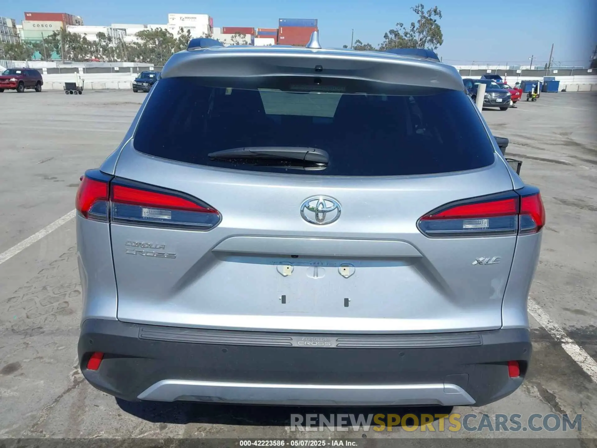 16 fotografías del automóvil dañado 7MUDAAAG9RV097523 TOYOTA COROLLA CROSS 2024