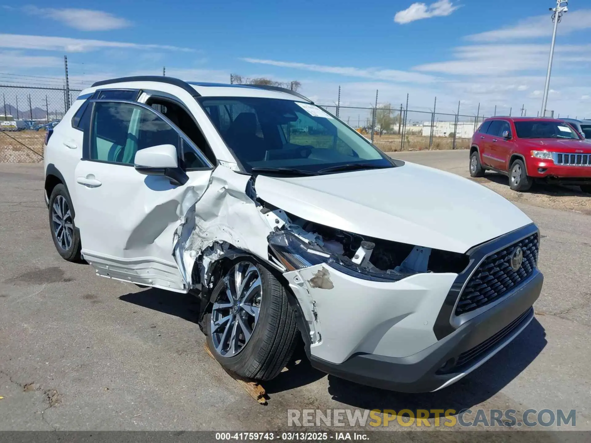 1 fotografías del automóvil dañado 7MUDAABG2RV097930 TOYOTA COROLLA CROSS 2024