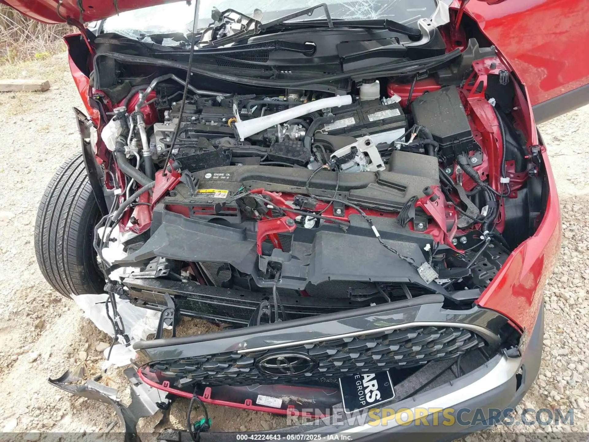 10 fotografías del automóvil dañado 7MUDAABG4RV119507 TOYOTA COROLLA CROSS 2024