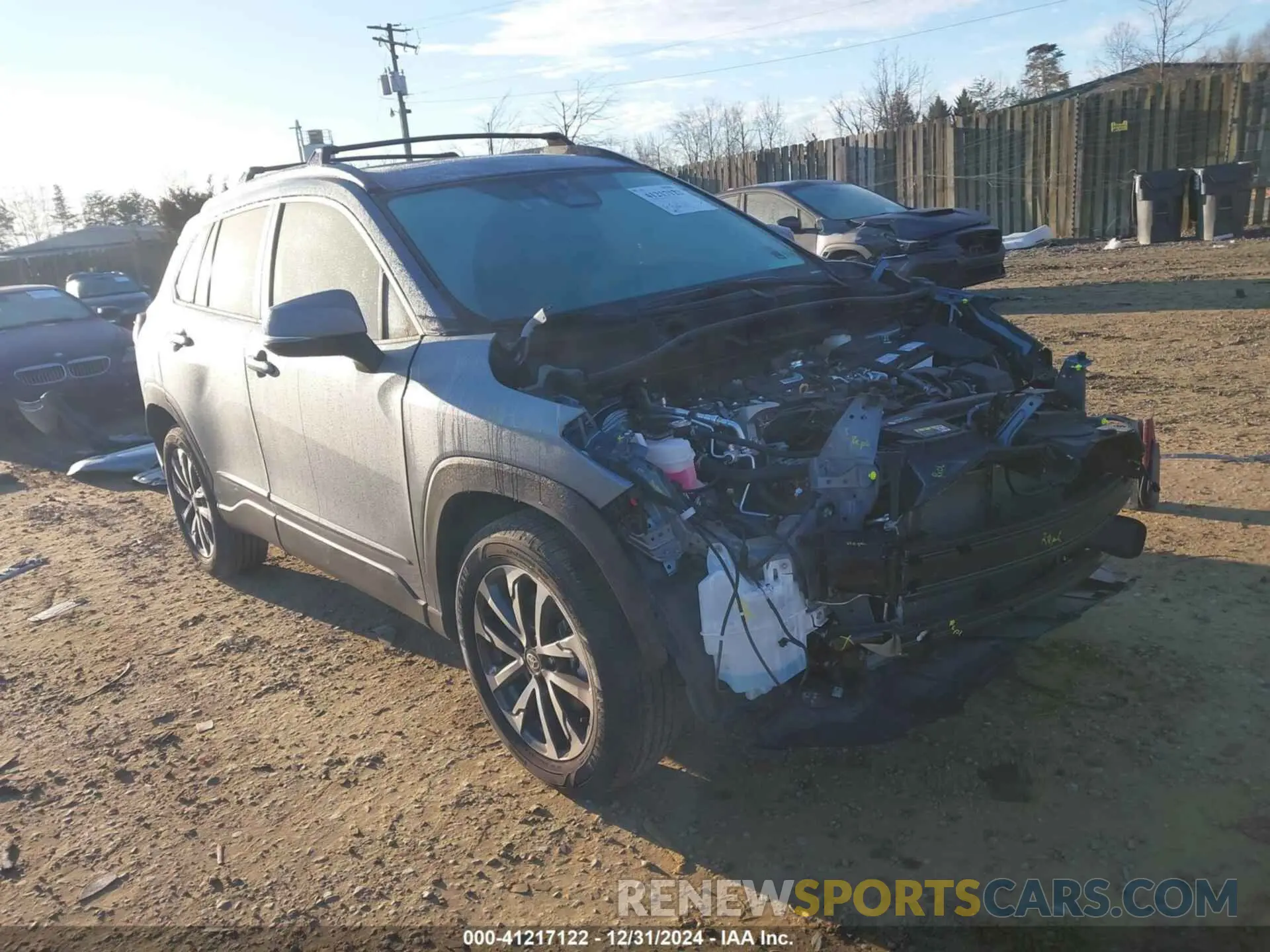1 fotografías del automóvil dañado 7MUDAABG7RV095221 TOYOTA COROLLA CROSS 2024