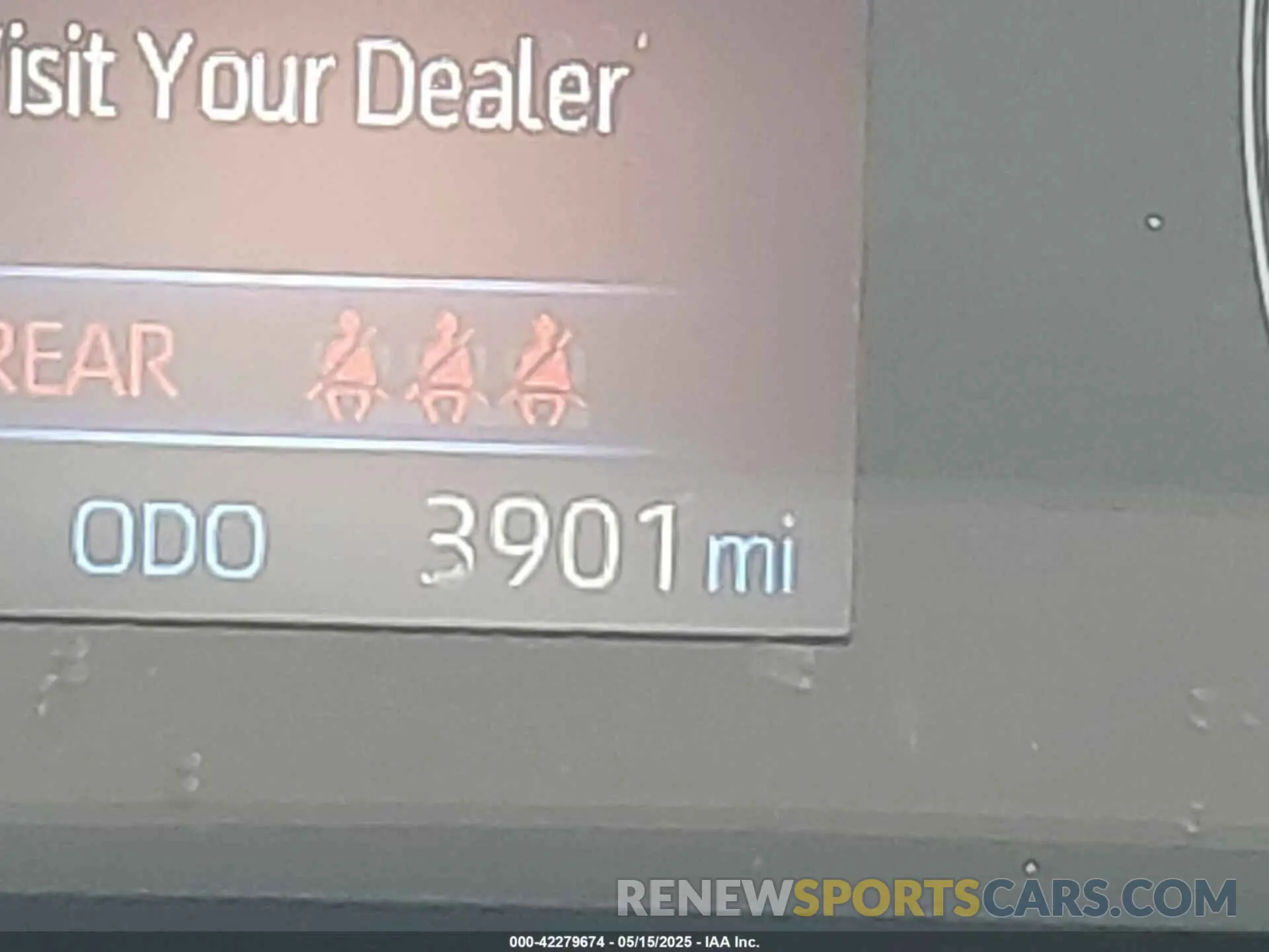 15 fotografías del automóvil dañado 7MUAAAAG6SV130860 TOYOTA COROLLA CROSS 2025