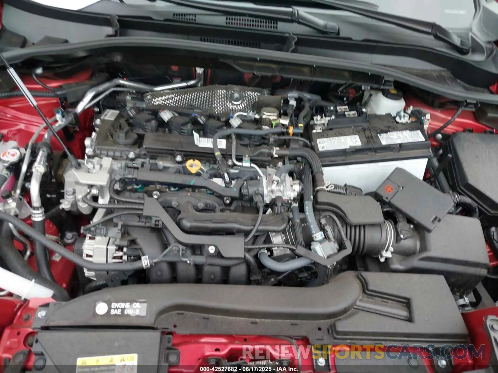 10 fotografías del automóvil dañado 7MUBAABG3SV125179 TOYOTA COROLLA CROSS 2025