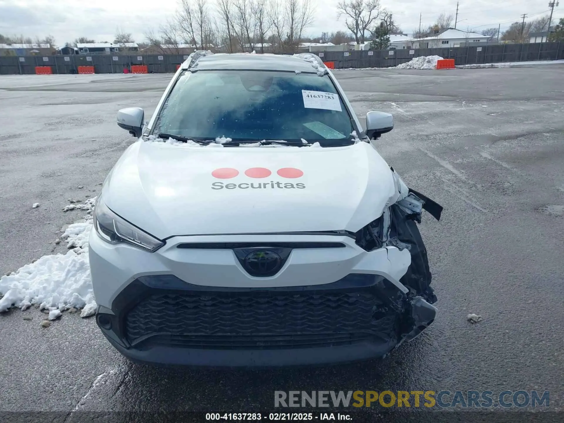 12 fotografías del automóvil dañado 7MUFBABG3PV004433 TOYOTA COROLLA CROSS HYBRID 2023