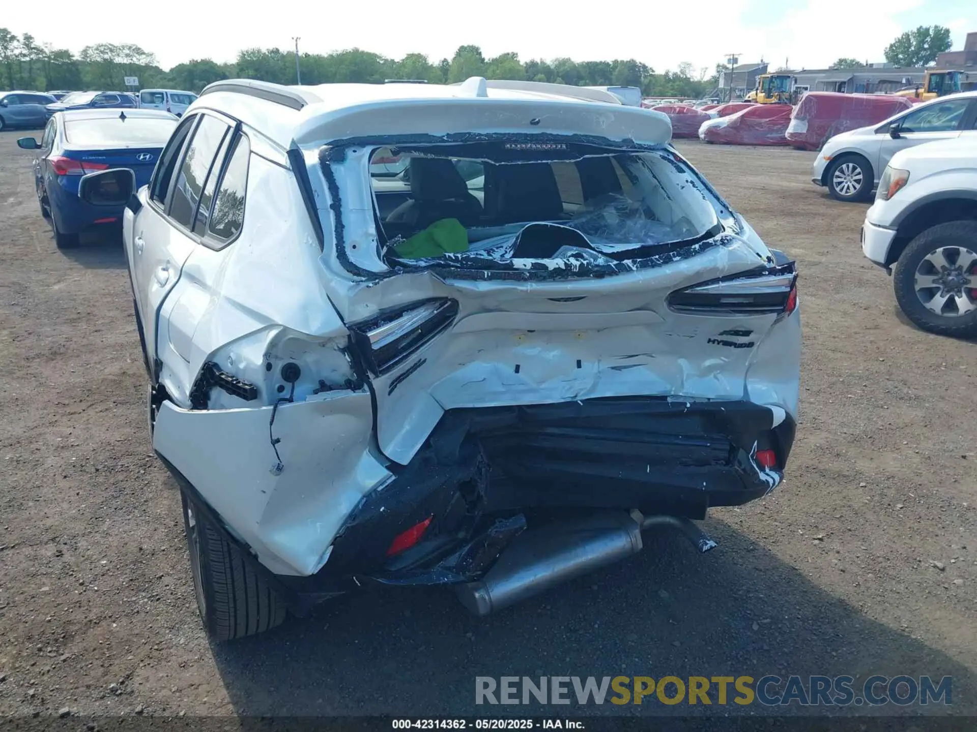 6 fotografías del automóvil dañado 7MUFBABG2RV024594 TOYOTA COROLLA CROSS HYBRID 2024