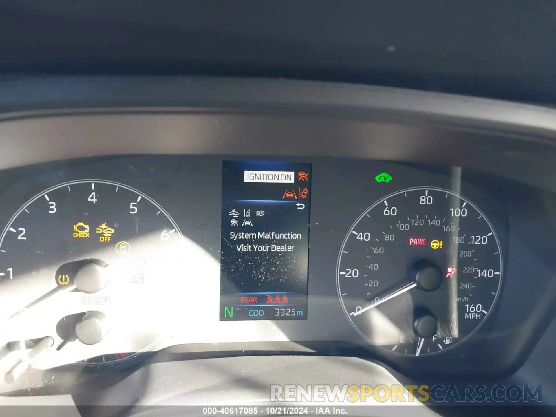 7 fotografías del automóvil dañado 7MUFBABG3RV022918 TOYOTA COROLLA CROSS HYBRID 2024